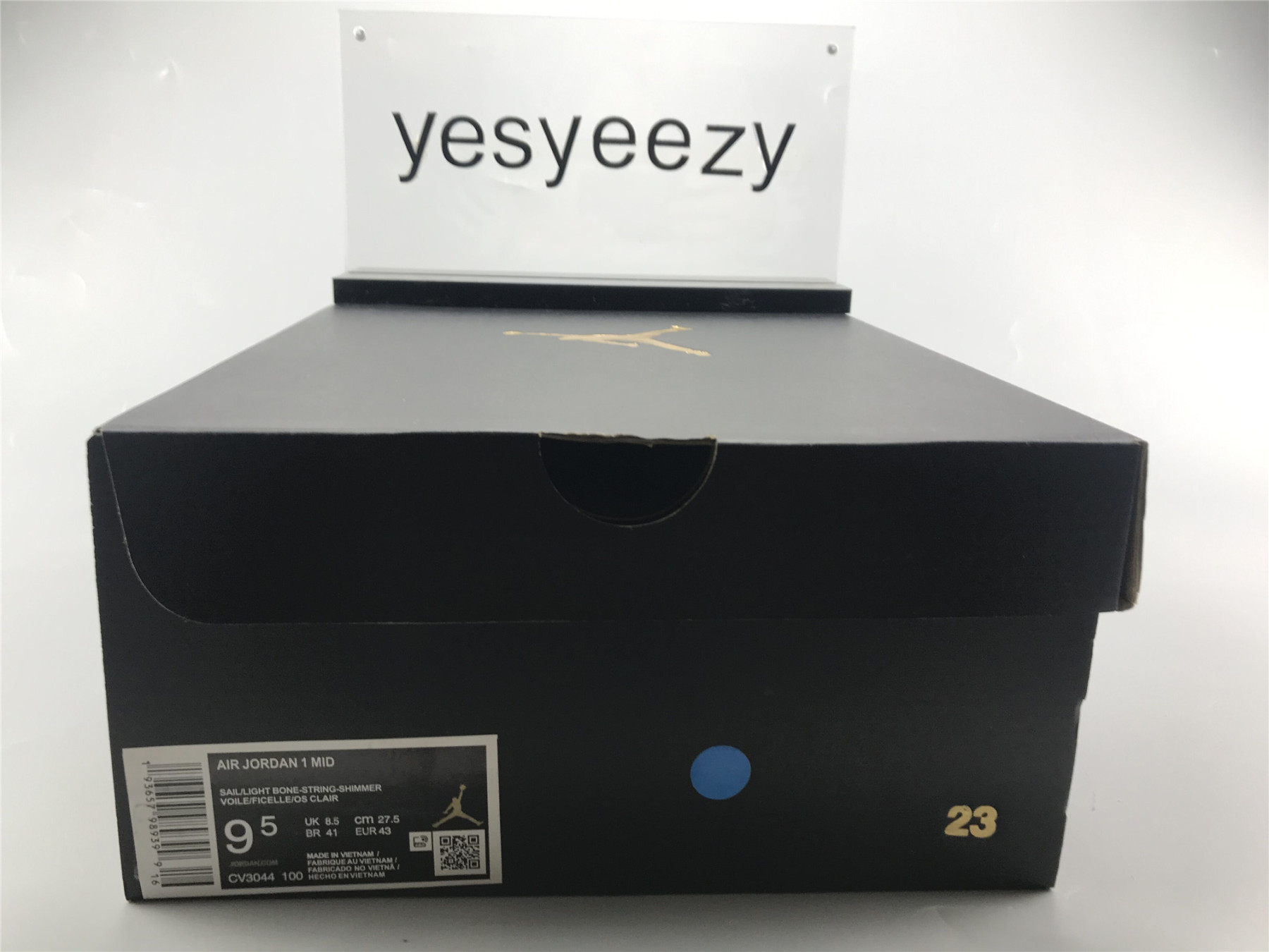 UA AIR JORDAN 1 MID "MILAN"