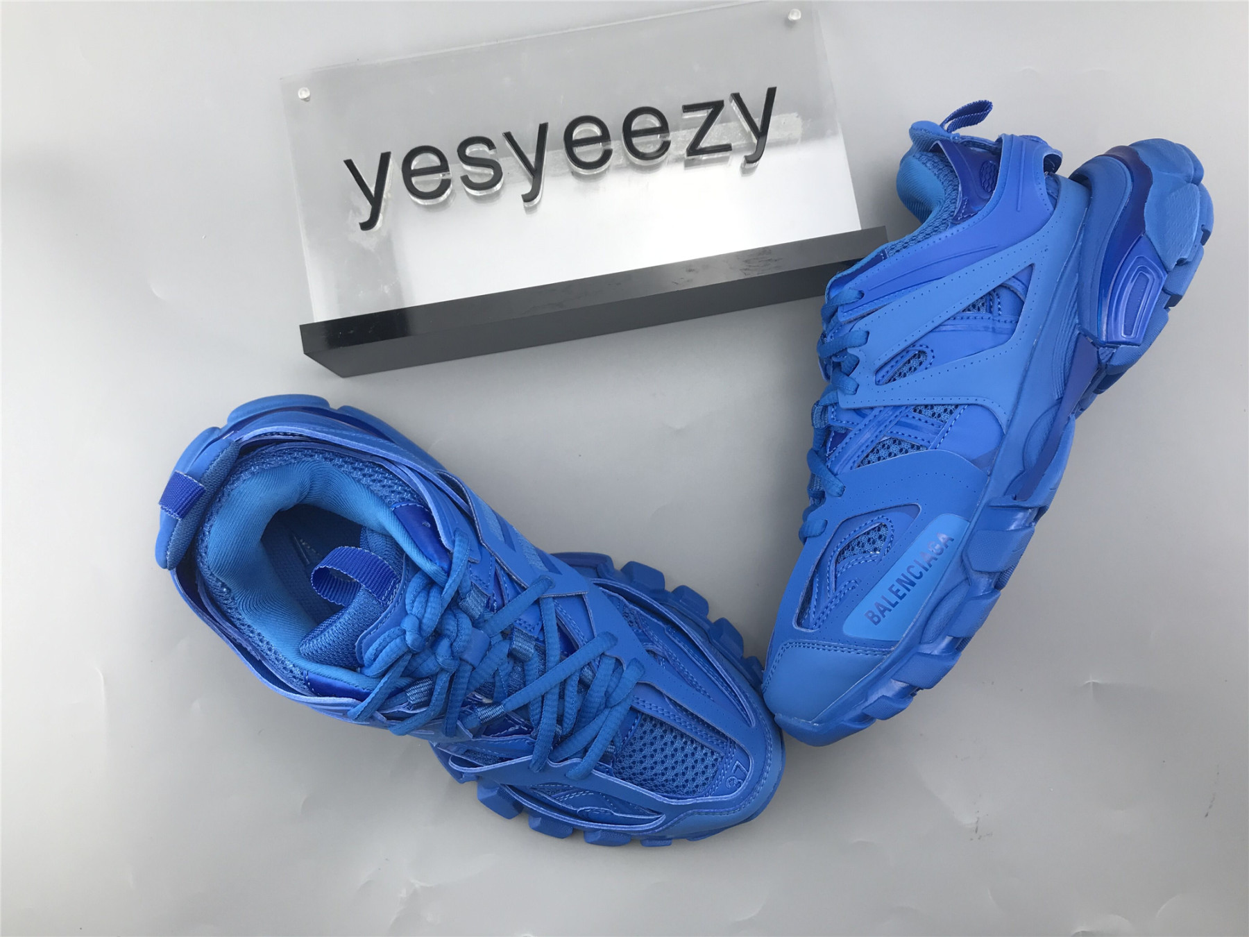 UA TRACK TRAINER SCREEN BLUE