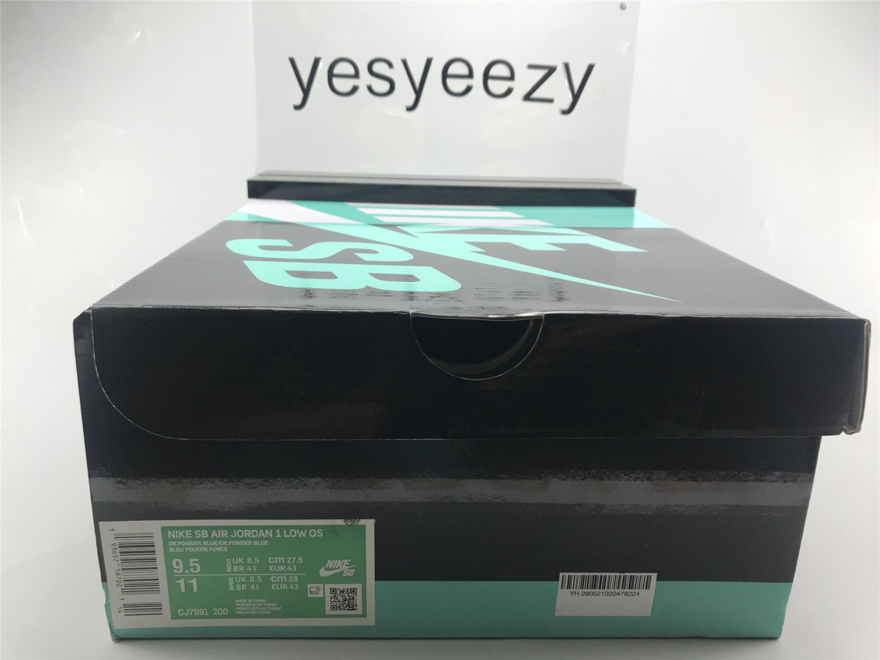 UA NIKE SB AIR JORDAN 1 LOW QS "DESERT ORE"