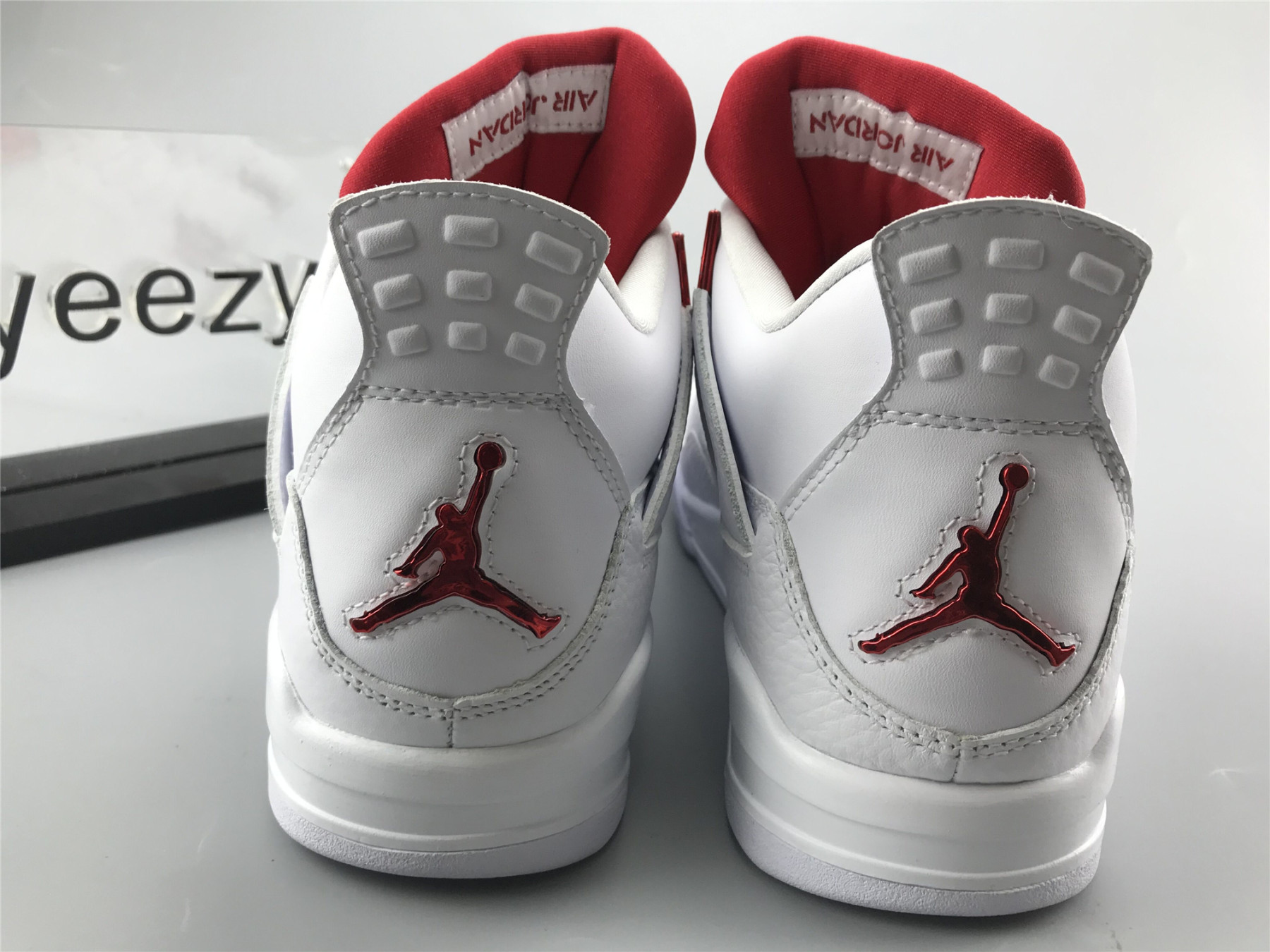 UA AIR JORDAN 4 RETRO METALLIC RED