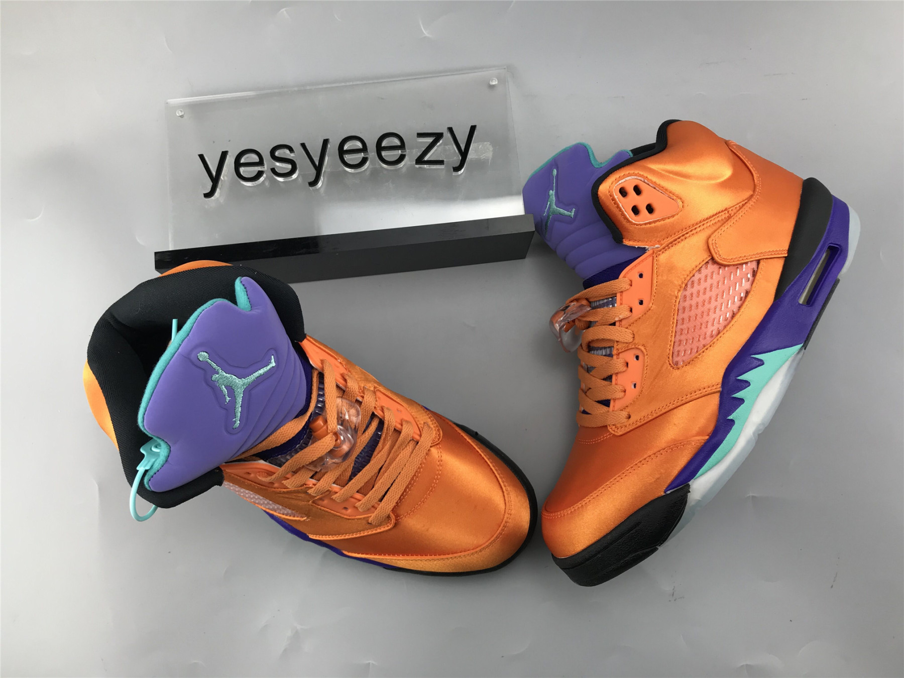 UA AIR JORDAN 5 RETRO NRG 