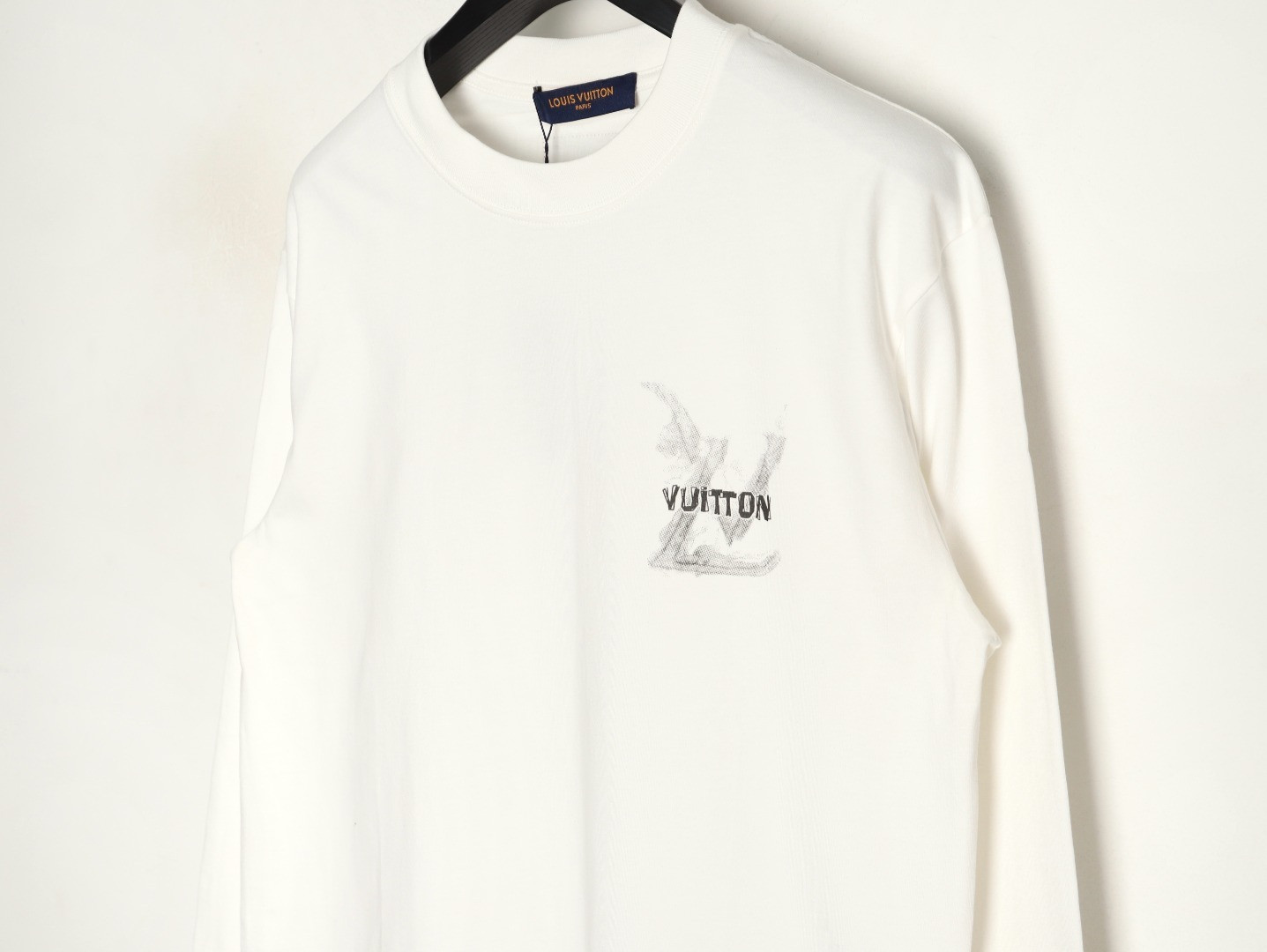 L0vis Vvtt0n Long-sleeved T-shirt