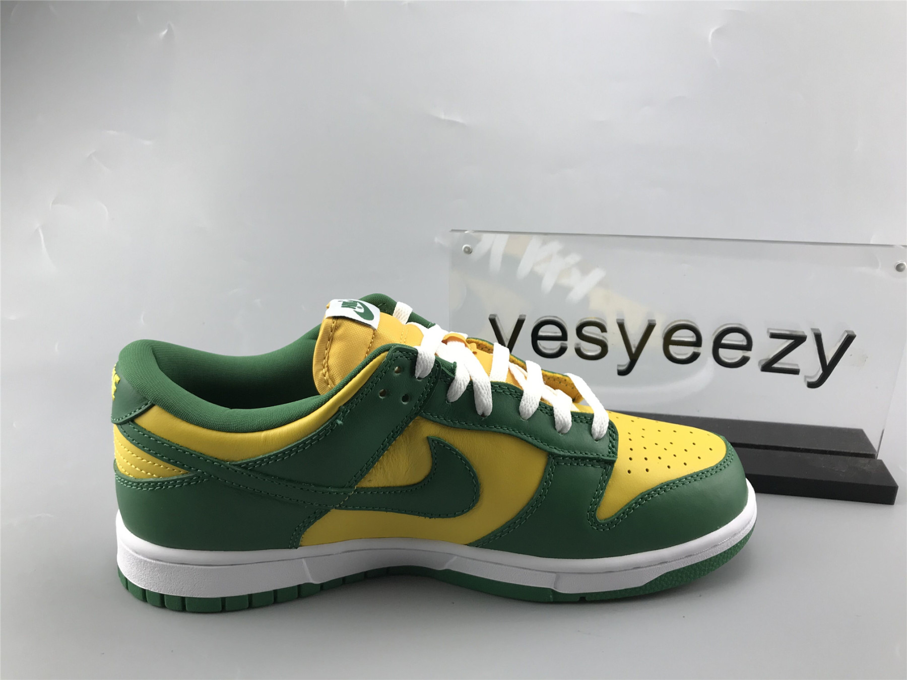 UA NIKE DUNK LOW SP "BRAZIL"