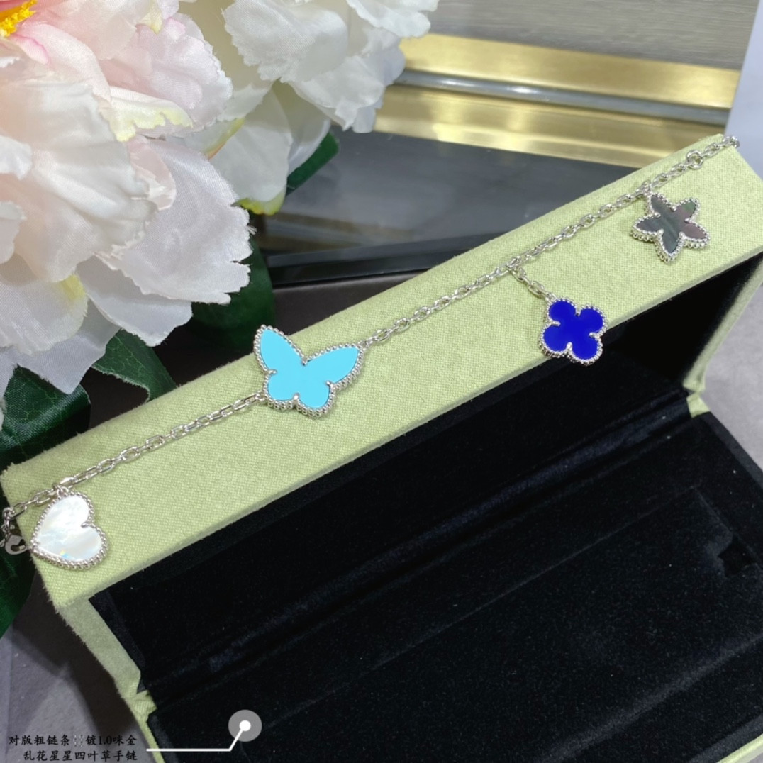 V*n Cl**f & Arpels Flowers lucky Bracelet
