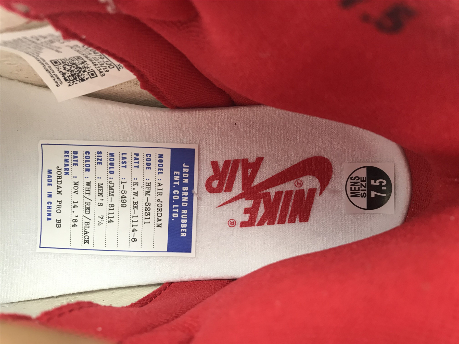 UA AIR JORDAN NEW BEGINNINGS PACK RETRO HIGH 1 & NIKE AIR SHIP