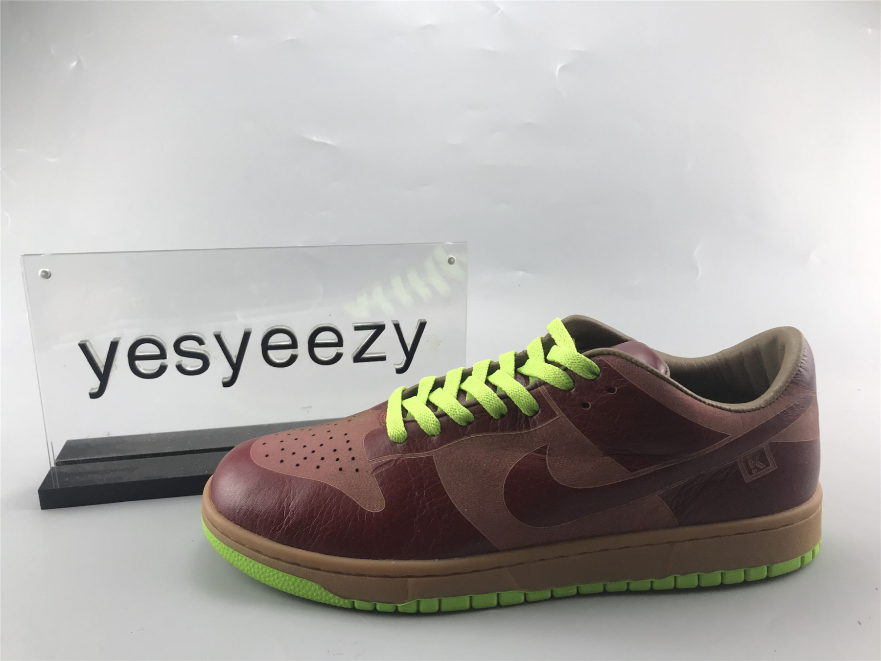 UA NIKE DUNK LOW 1 PIECE