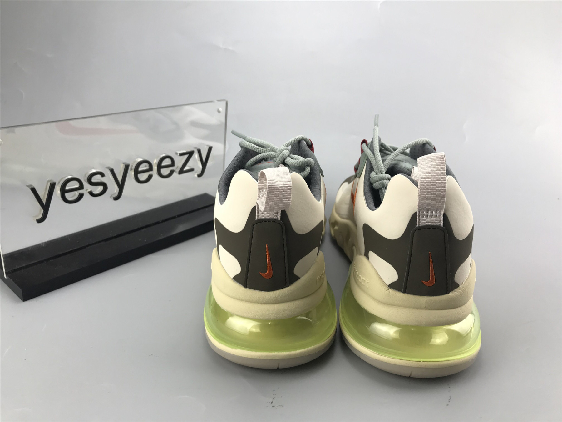 UA NIKE TRAVIS SCOTT X AIR MAX 270 REACT ENG PS 