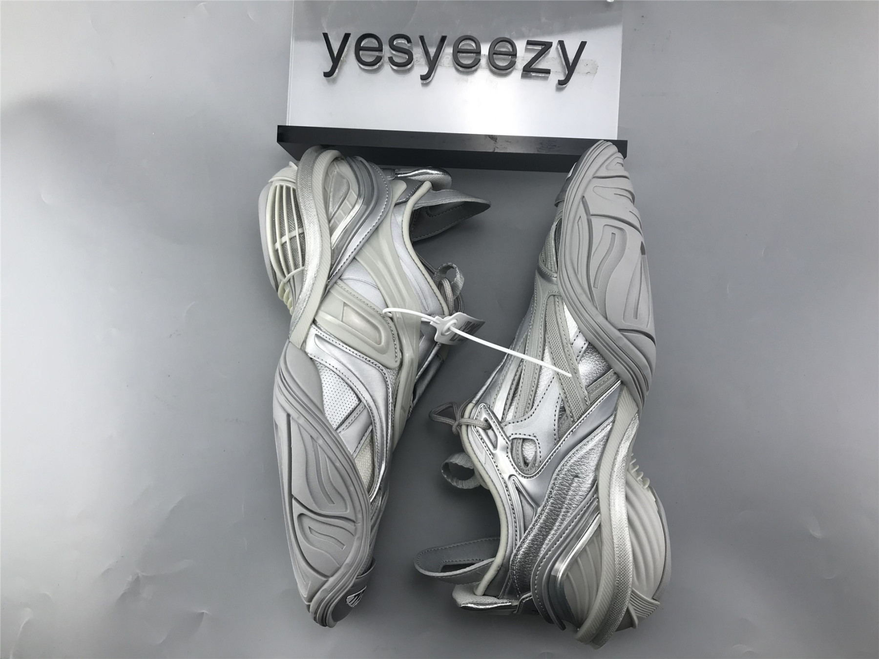 UA TYREX SNEAKER SILVER