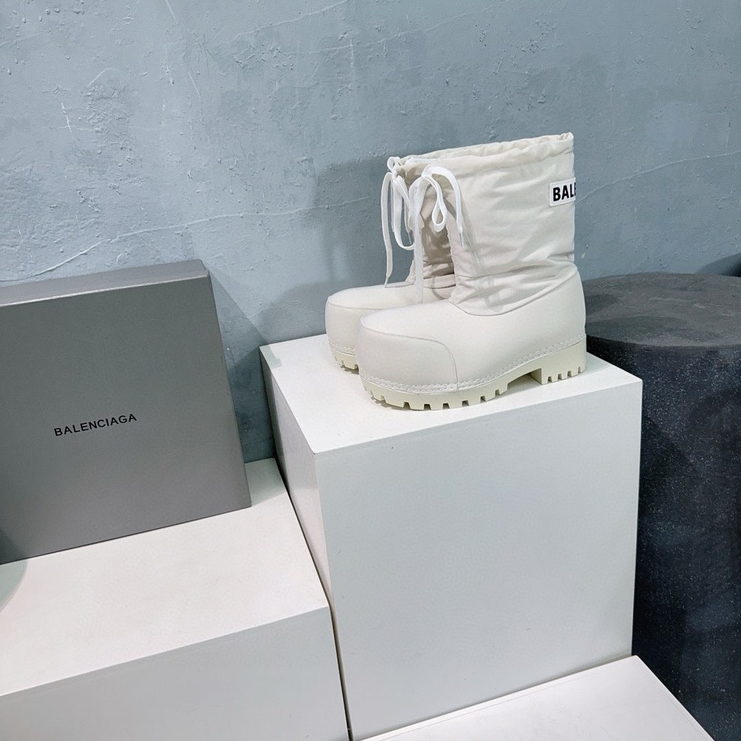 UA Balenciaga Boot