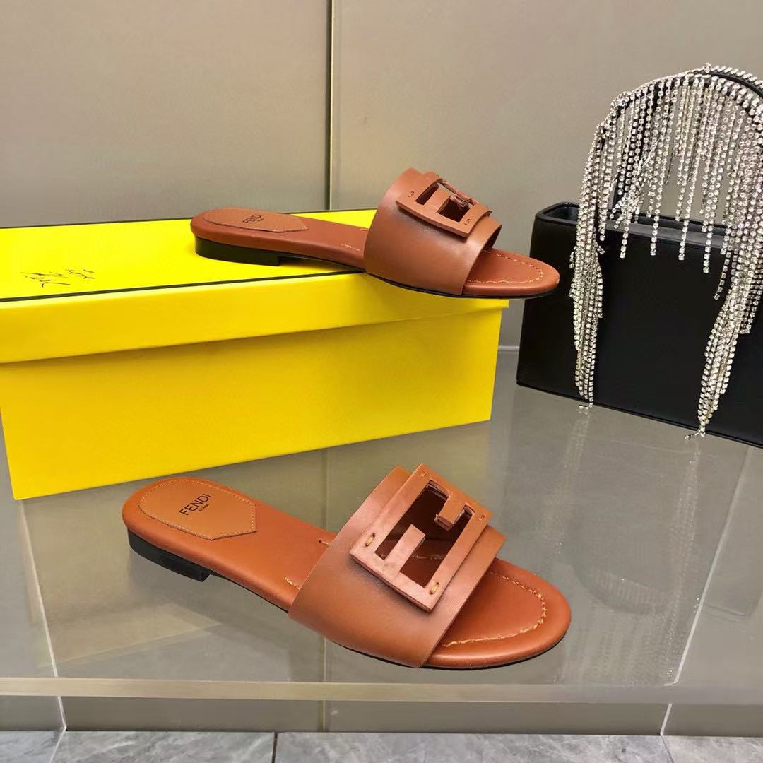 UA F**di Baguette Brown Leather Slides
