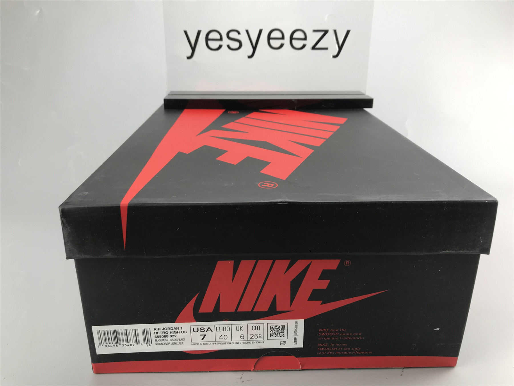 UA AIR JORDAN 1 RETRO HIGH OG BLACK METALLIC GOLD