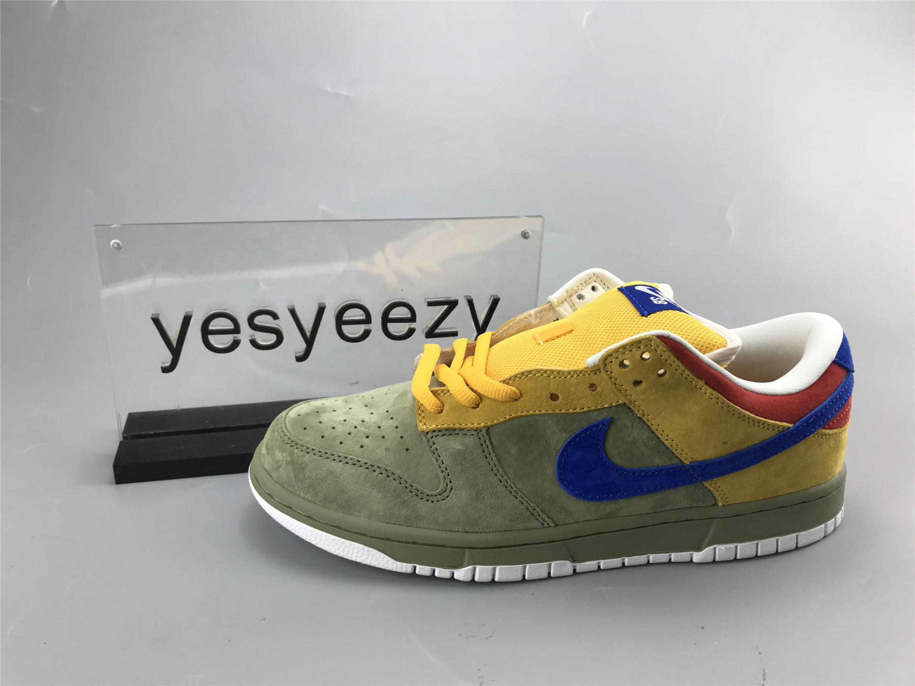 UA NIKE DUNK LOW PREMIUM SB 