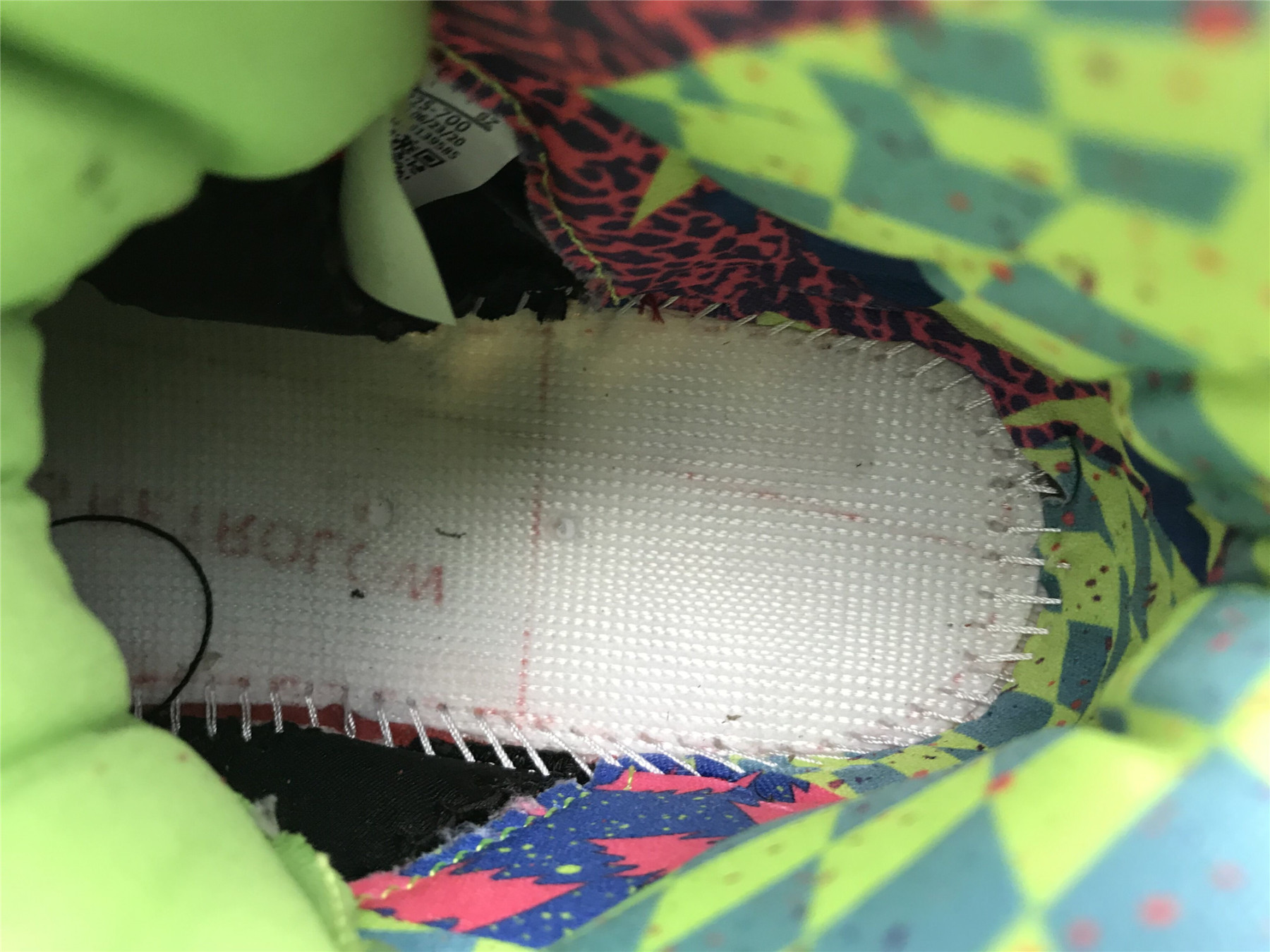 UA AIR JORDAN 5 RETRO "WHAT THE"