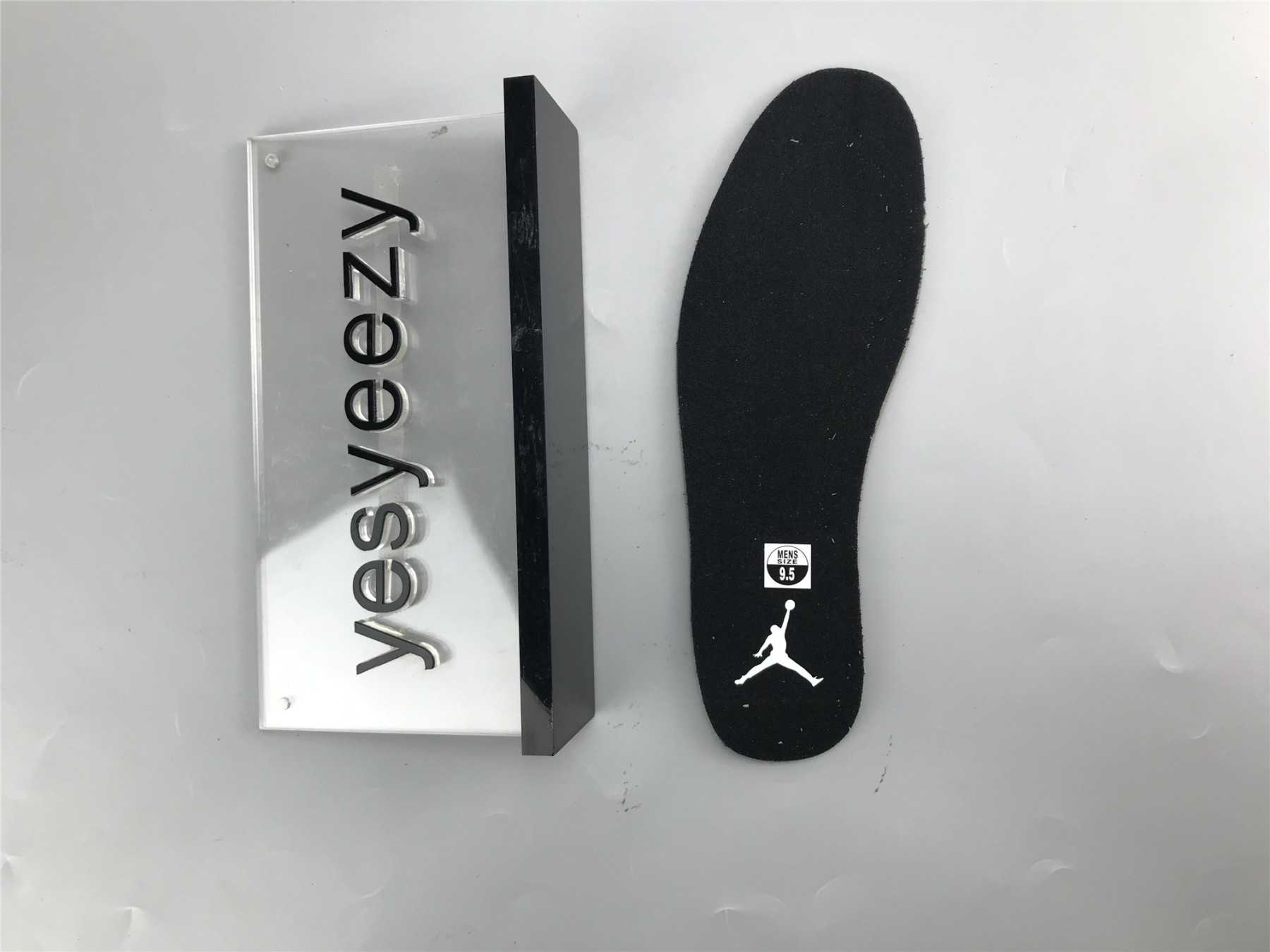 UA AIR JORDAN 5 RETRO "WHAT THE"