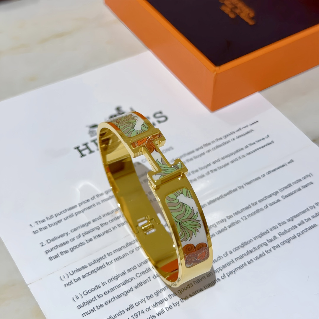 Hermes enamel Bracelet
