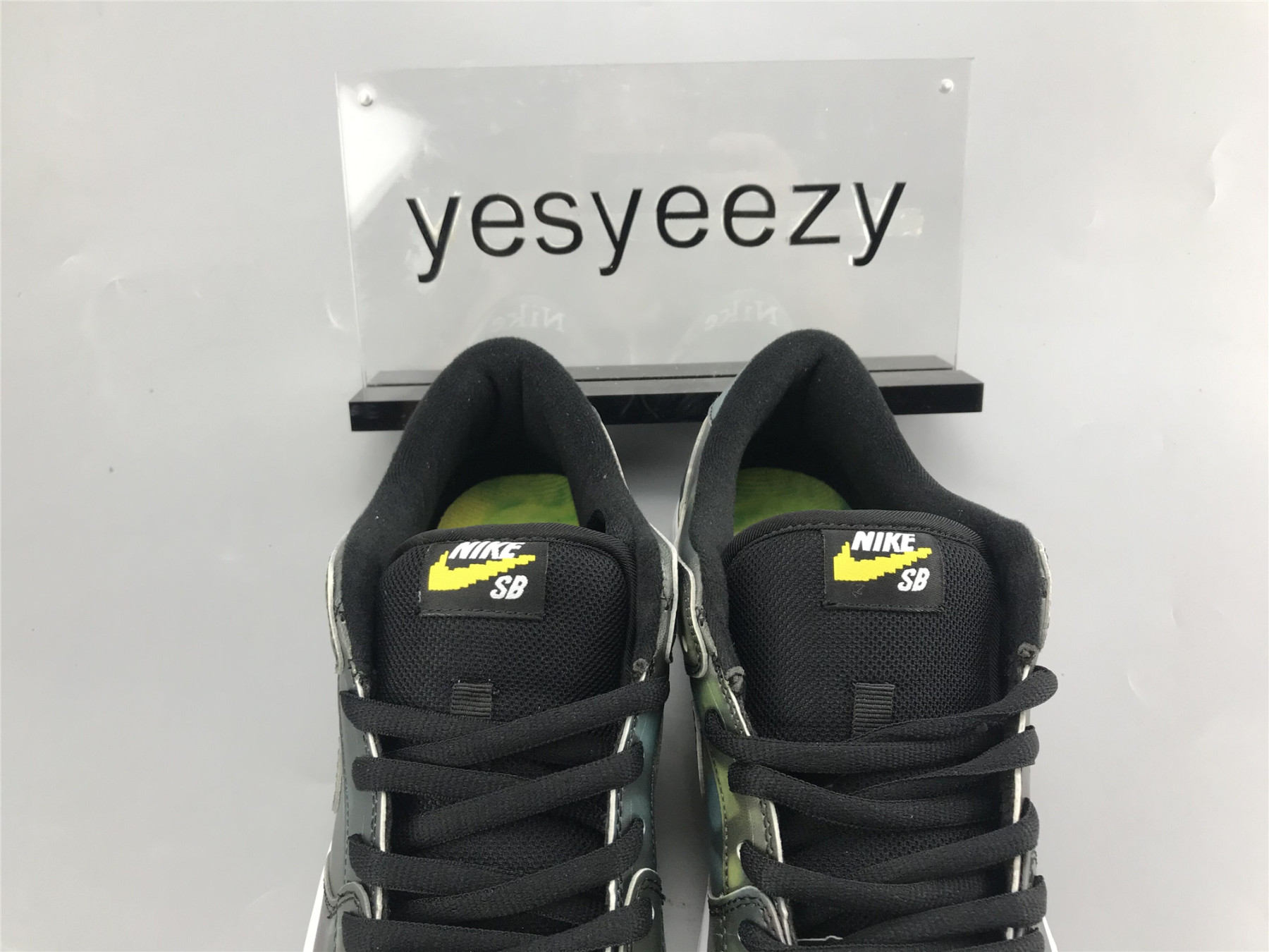 UA NIKE CIVILIST X DUNK LOW PRO SB QS