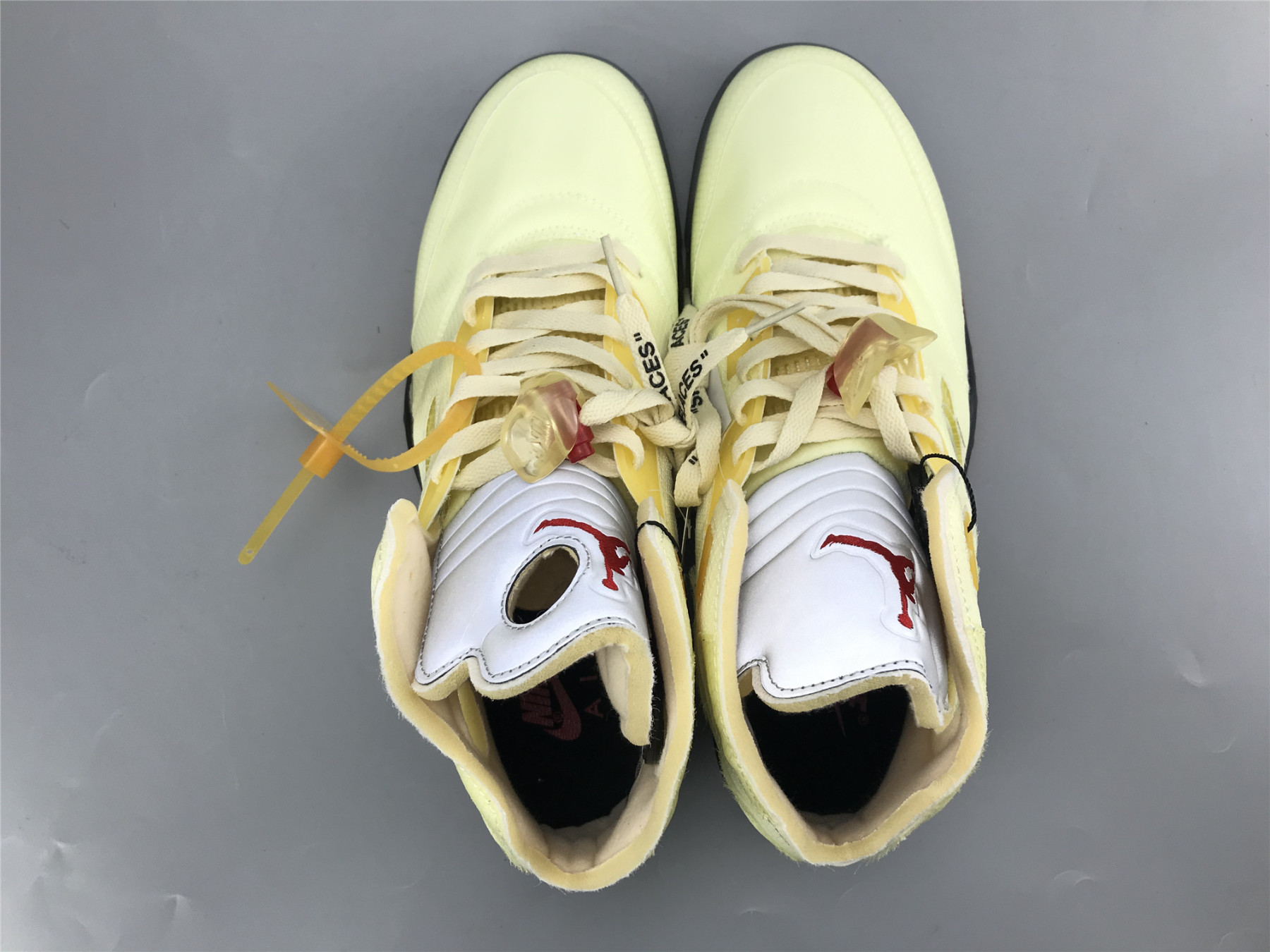 UA OFF-WHITE X AIR JORDAN 5 SP SAIL