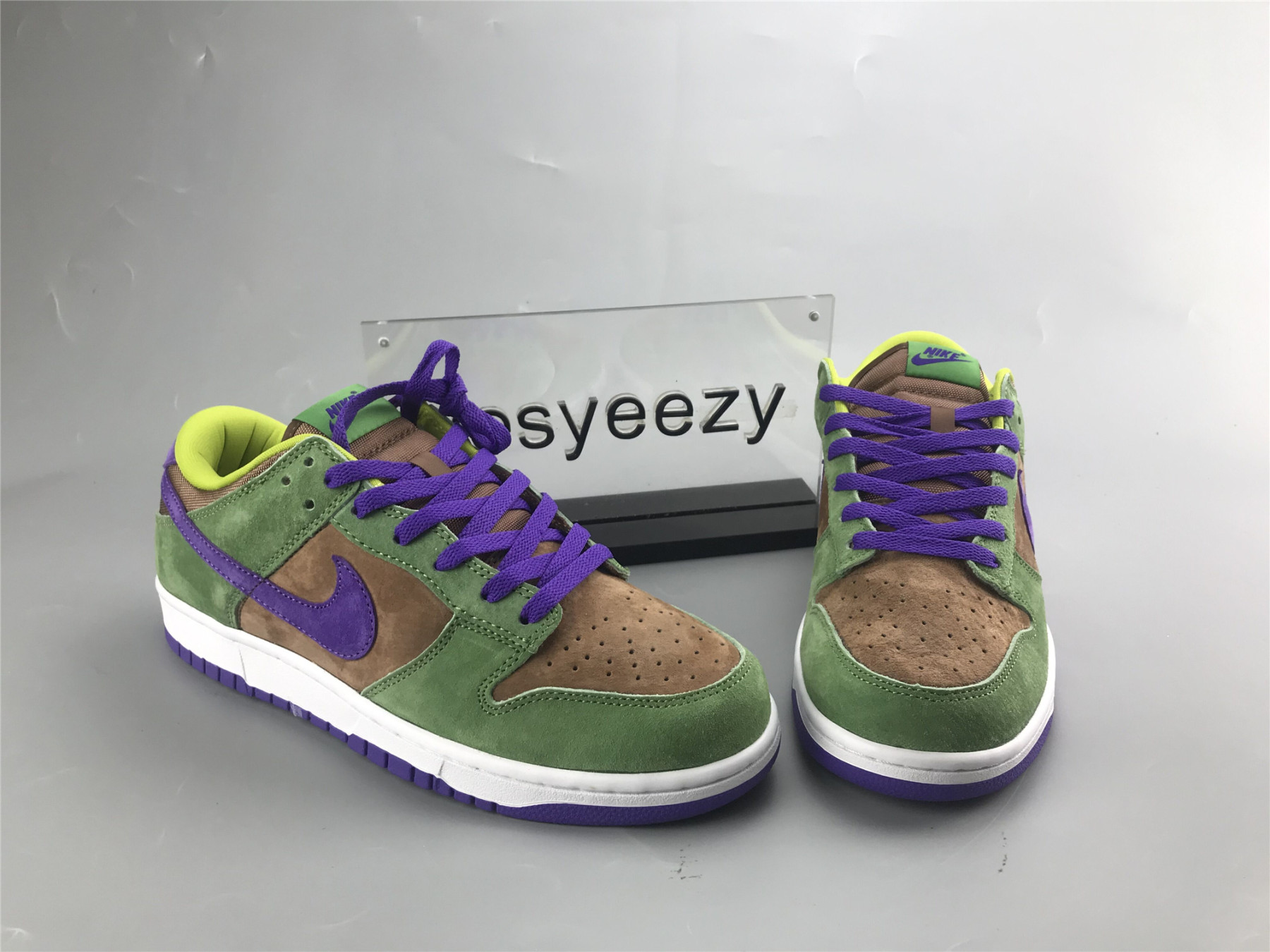 UA NIKE DUNK LOW SP RETRO 2020 