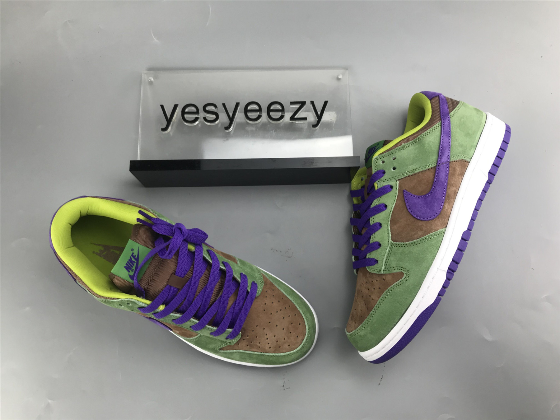 UA NIKE DUNK LOW SP RETRO 2020 