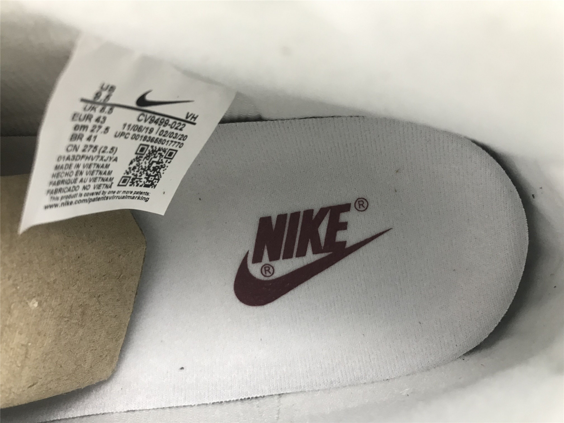 UA NIKE SB DUNK HIGH PRO