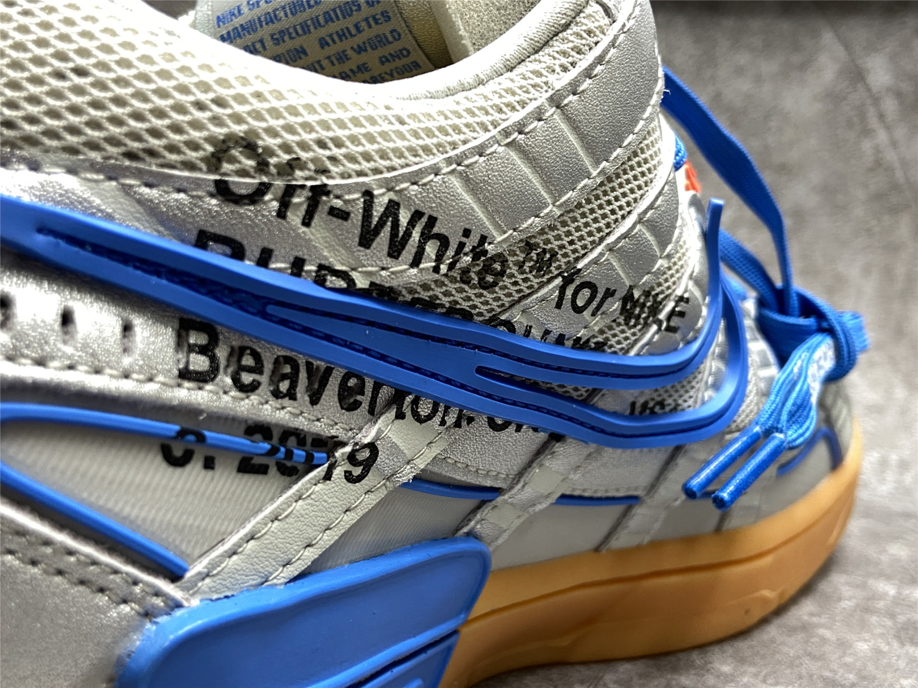 UA NIKE OFF-WHITE X AIR RUBBER DUNK UNIVERSITY BLUE