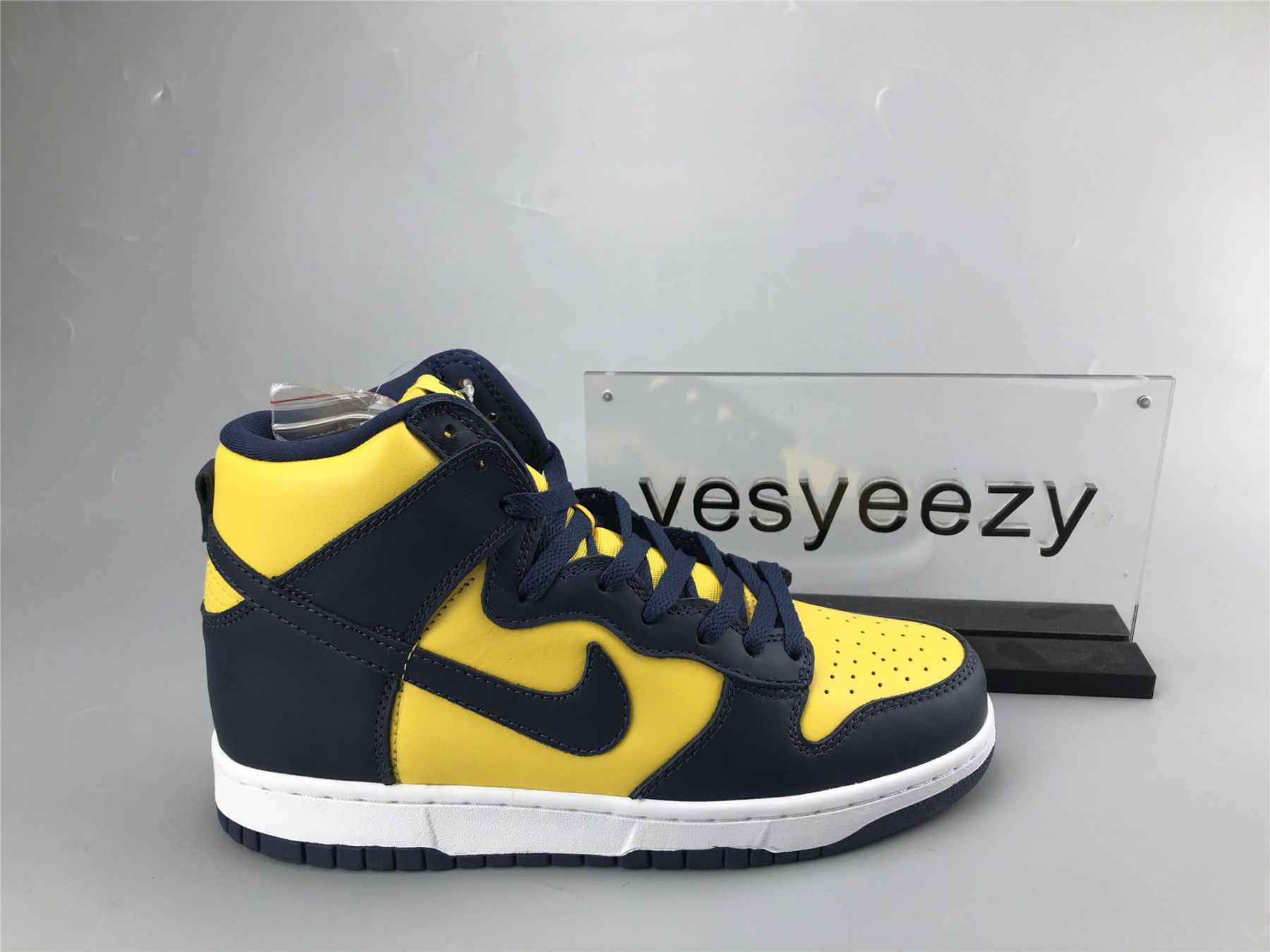 UA NIKE DUNK HIGH RETRO 2020 