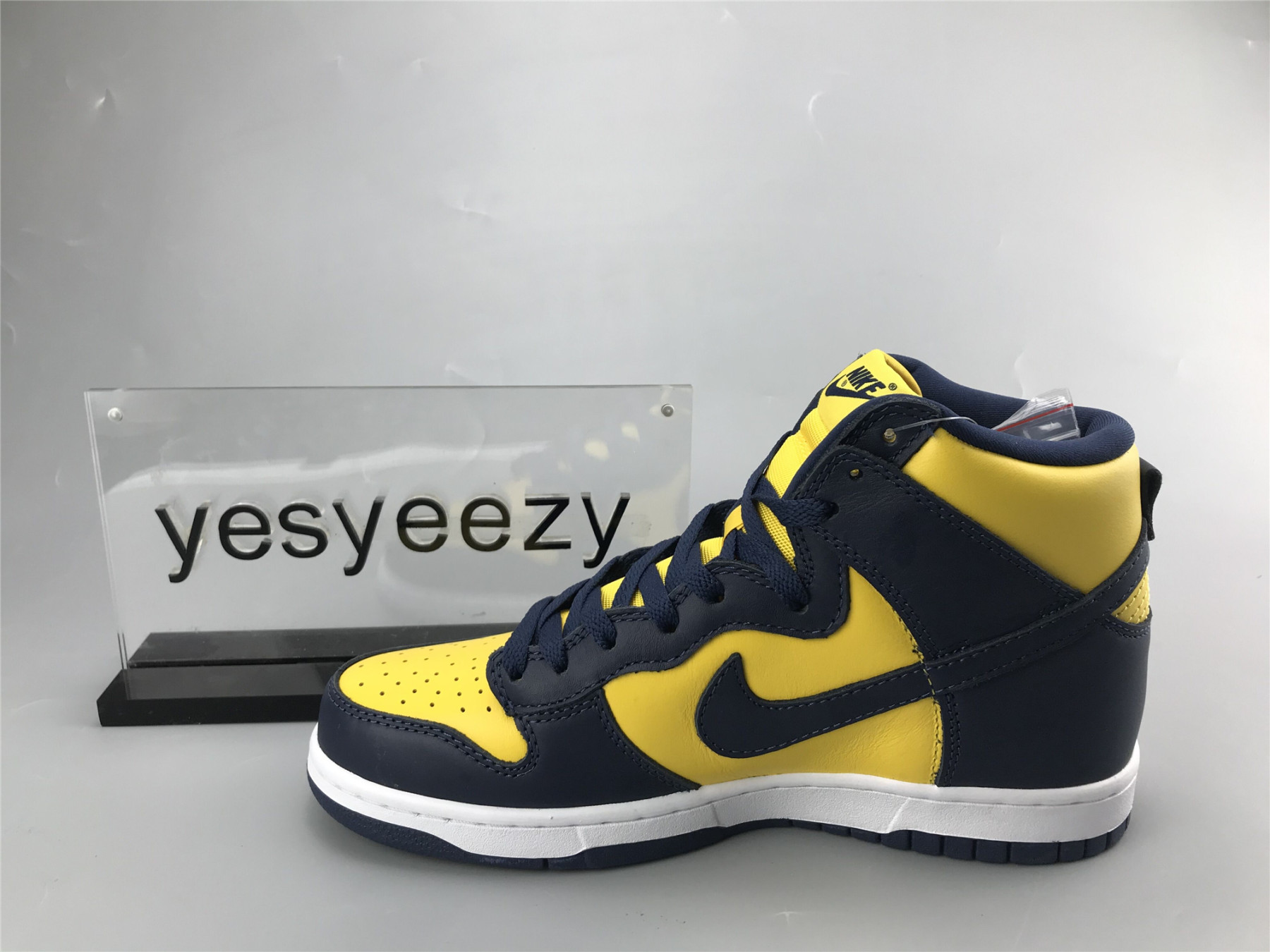 UA NIKE DUNK HIGH RETRO 2020 