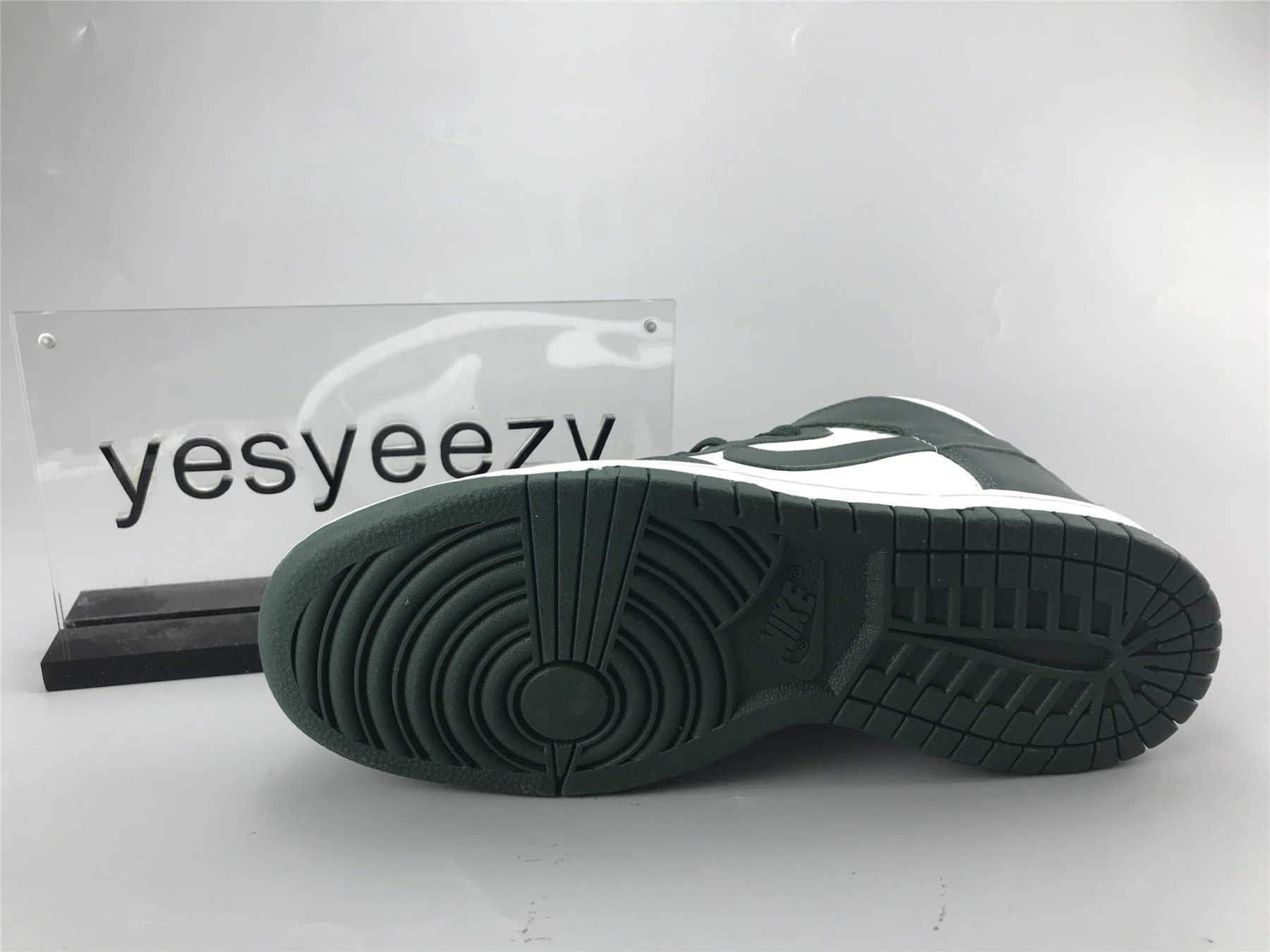 UA NIKE DUNK HIGH SP 