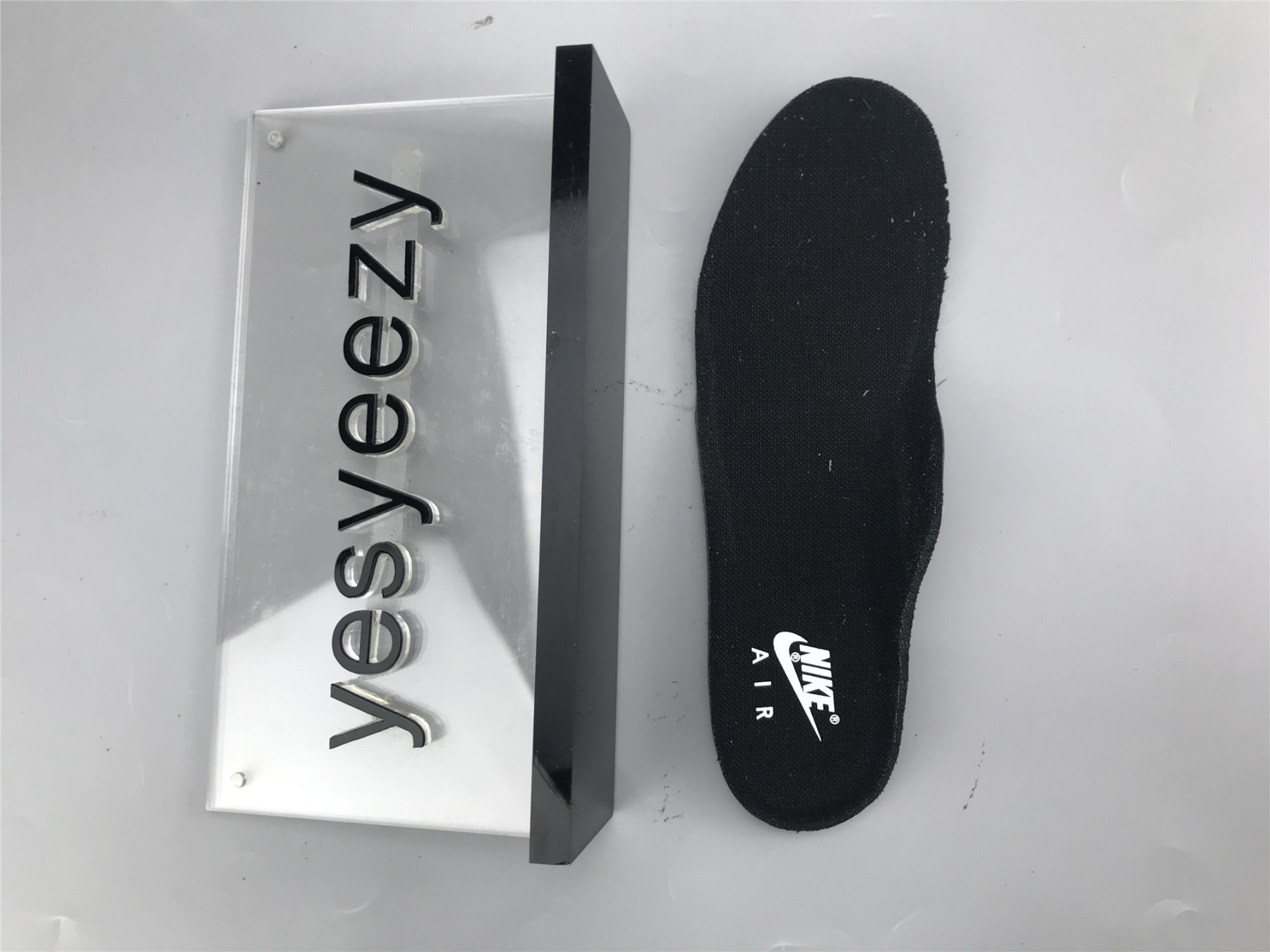 UA NIKE STUSSY X AIR FORCE 1 LOW 