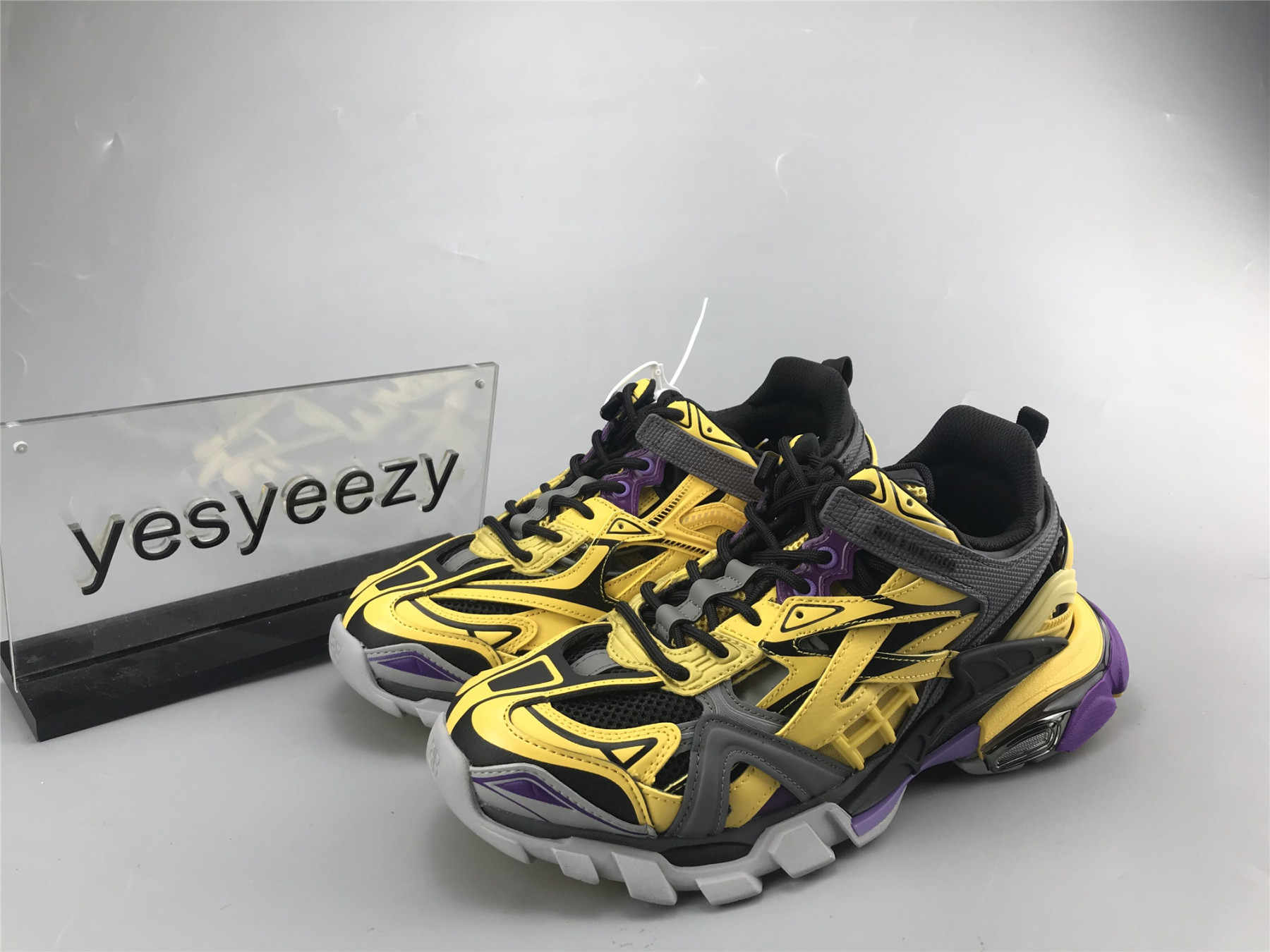 UA TRACK 2 TRAINER YELLOW BLACK