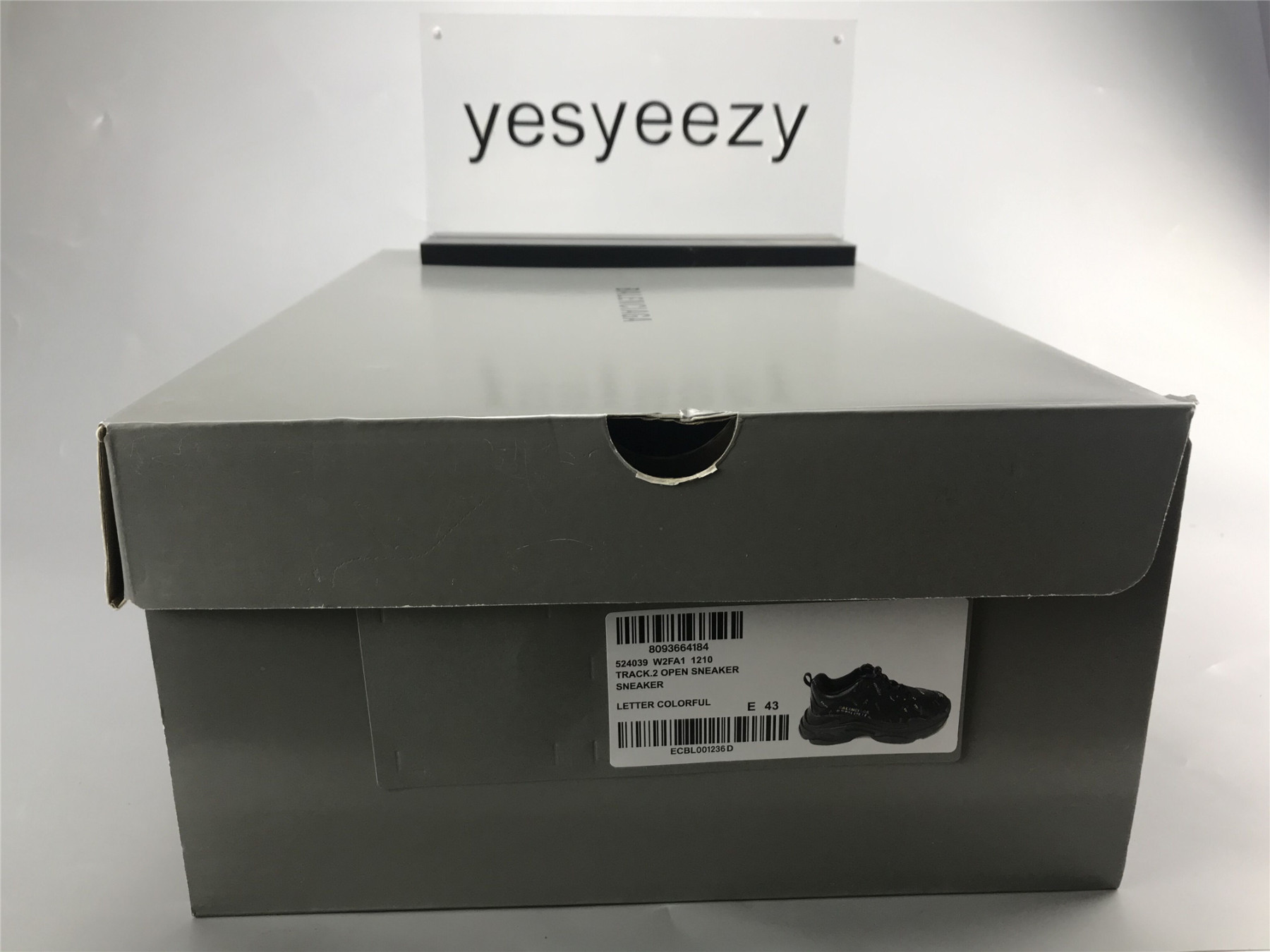 UA TRIPLE S LETTER COLORFUL