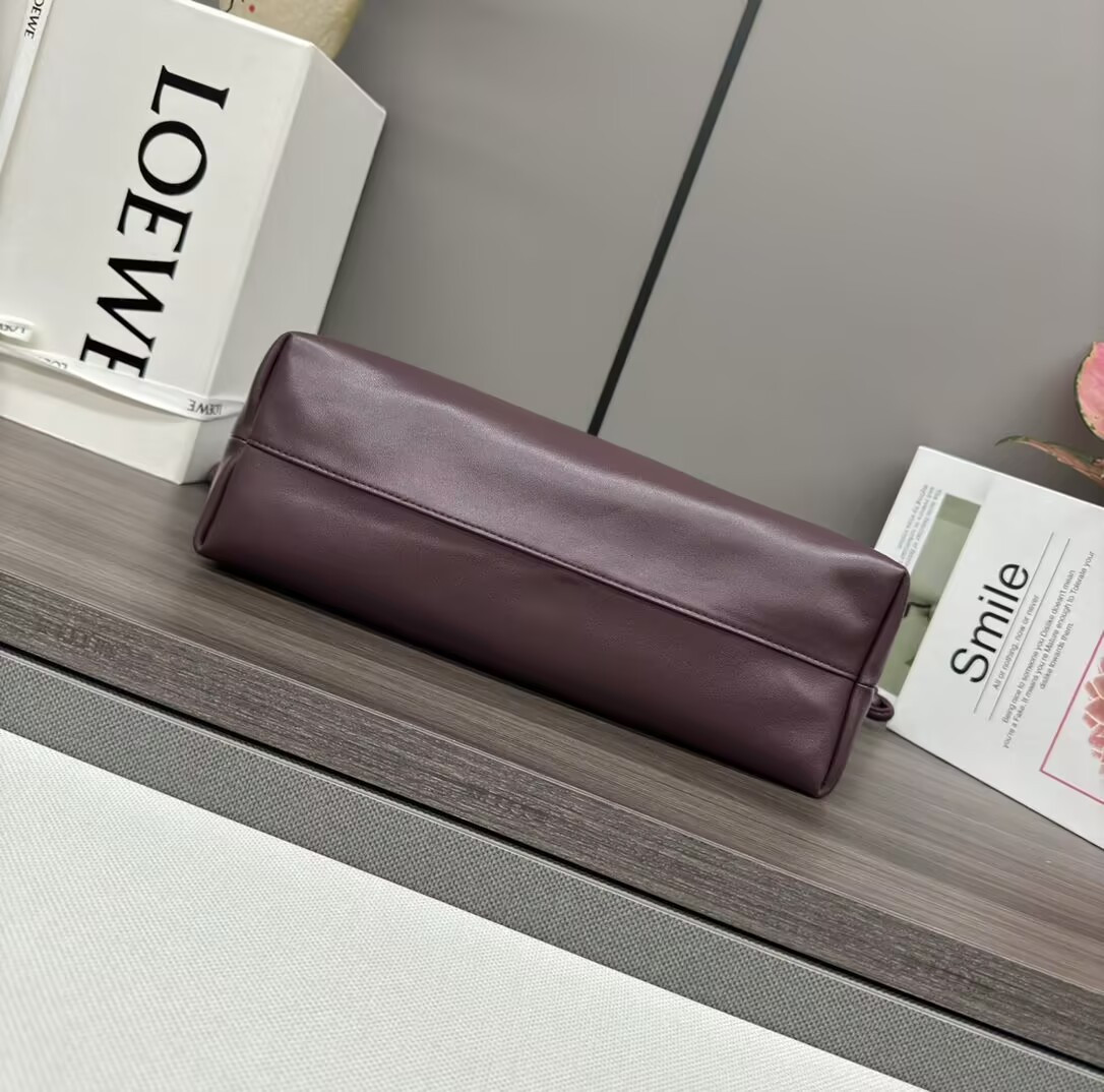 L0ew* Medium Flamenco purse in mellow nappa lambskin 30x10.5x20cm