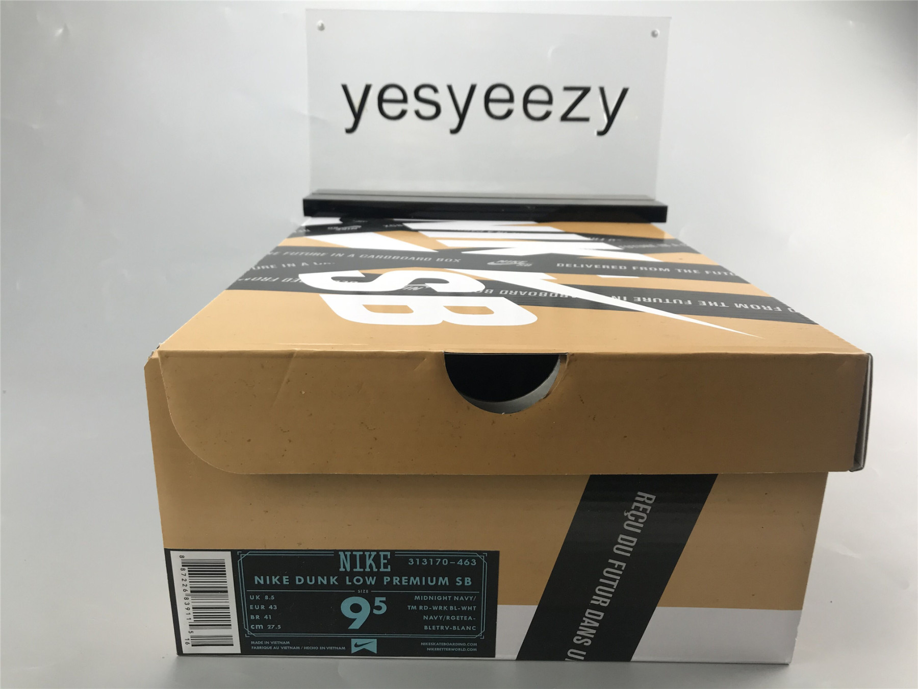 UA NIKE DUNK LOW PREMIUM SB 