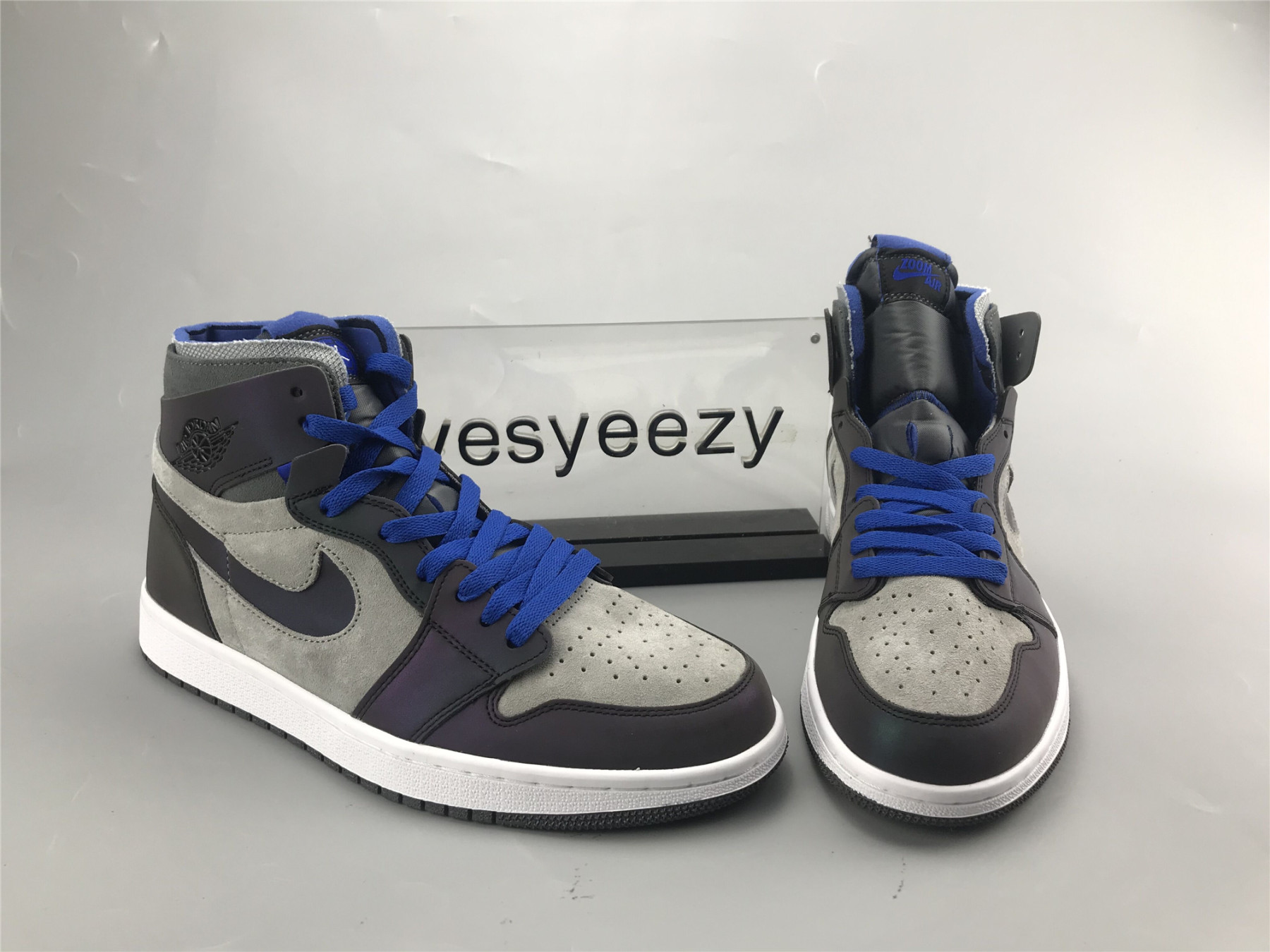 UA LEAGUE OF LEGENDS X AIR JORDAN 1 ZOOM COMFORT 