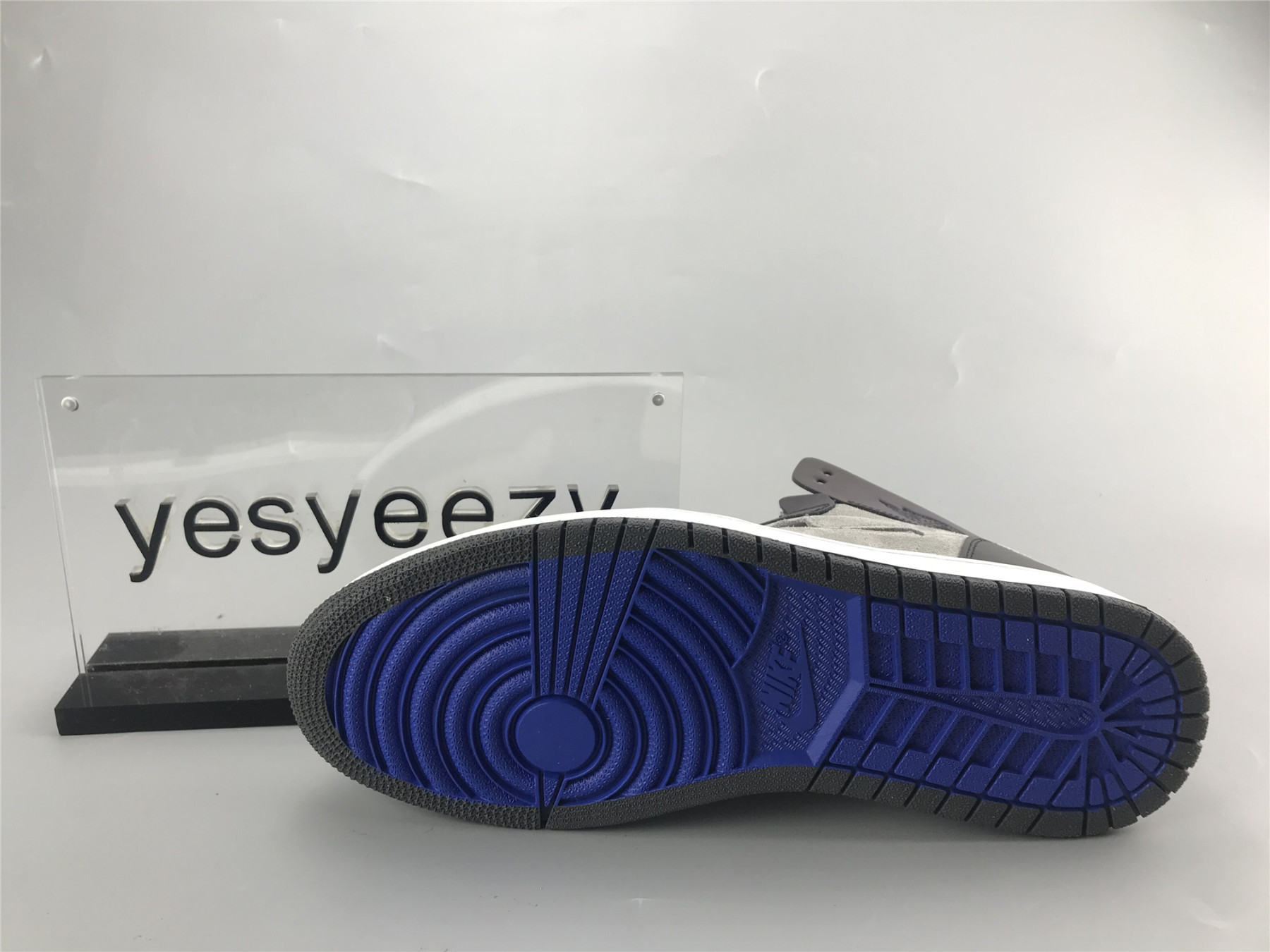 UA LEAGUE OF LEGENDS X AIR JORDAN 1 ZOOM COMFORT 