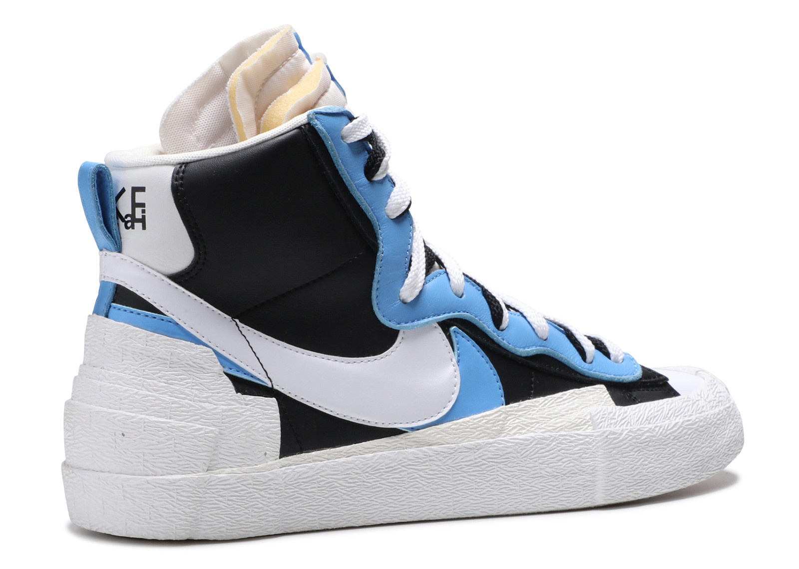 UA NIKE SACAI X BLAZER MID 