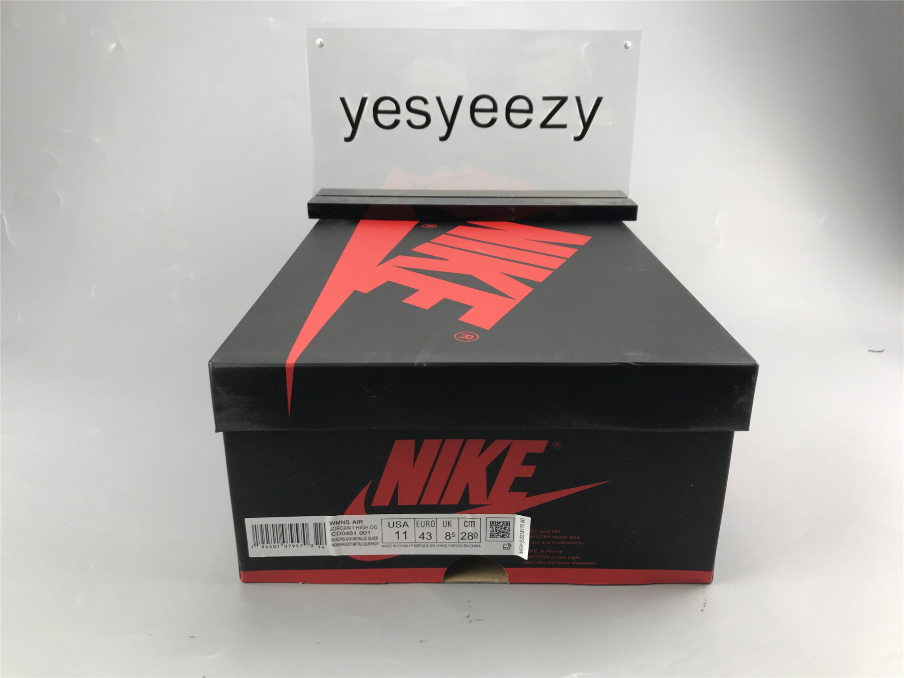 UA WMNS AIR JORDAN 1 HIGH OG 