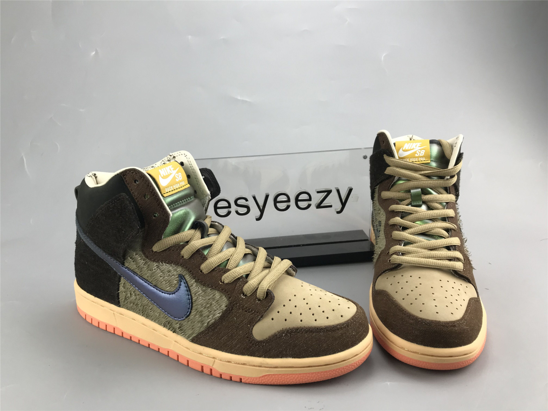 UA NIKE CONCEPTS X DUNK HIGH PRO SB 