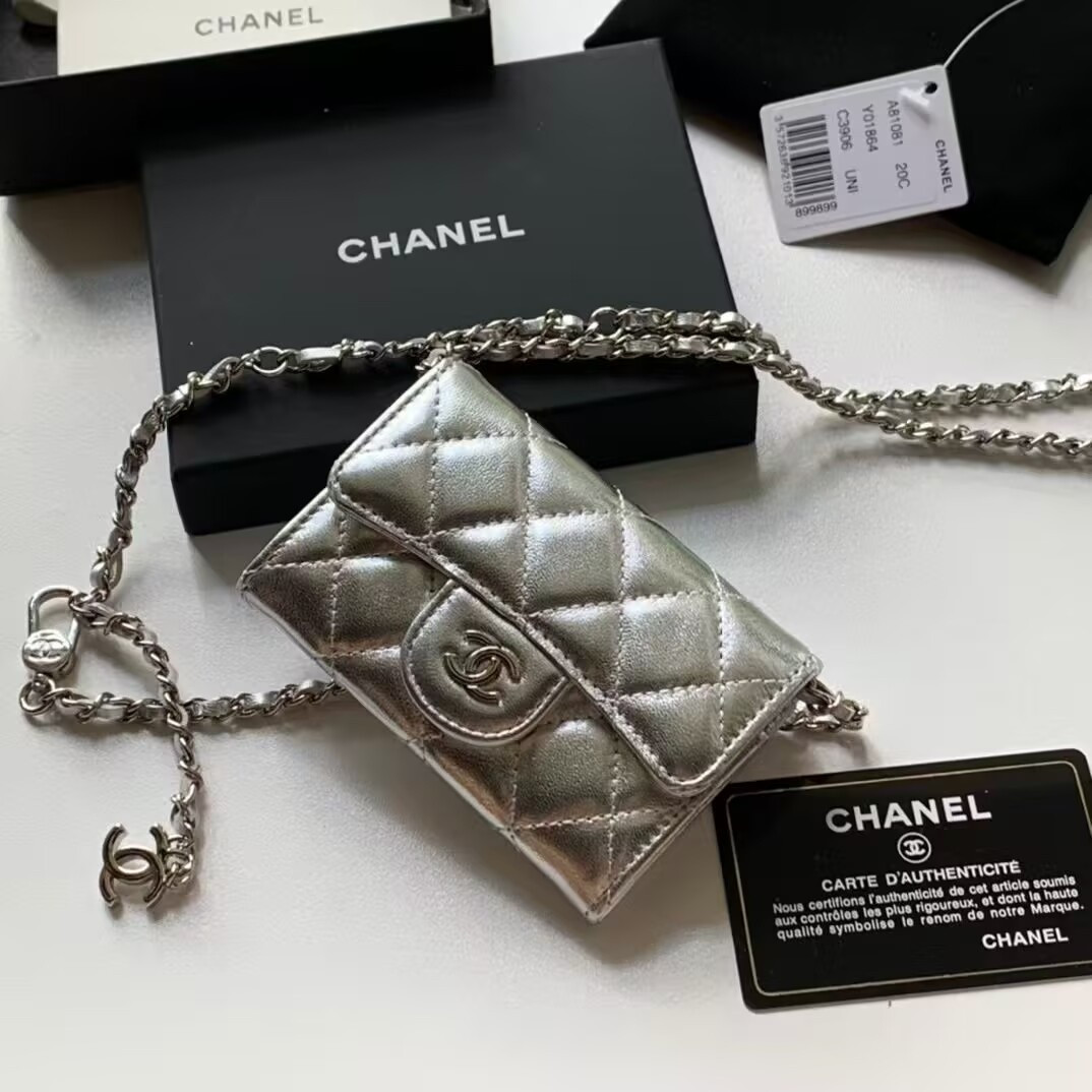 Ch**el Wallet on Chain 11x7.5x2cm