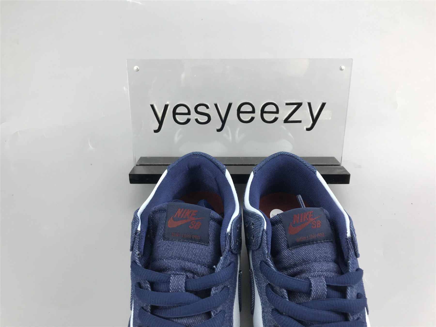 UA NIKE ZOOM DUNK LOW PRO SB 