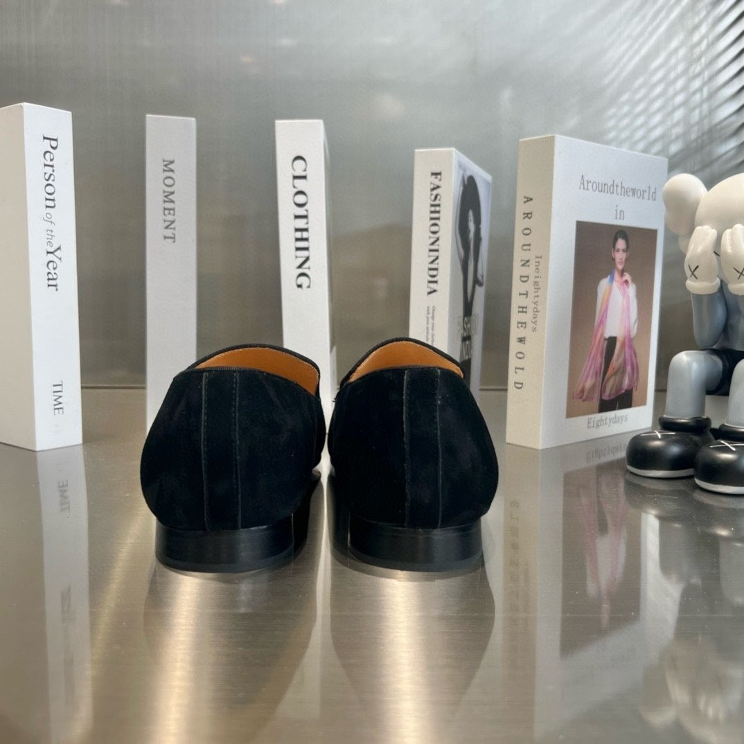 UA Christian Louboutin Mens Dandelion Suede Loafers