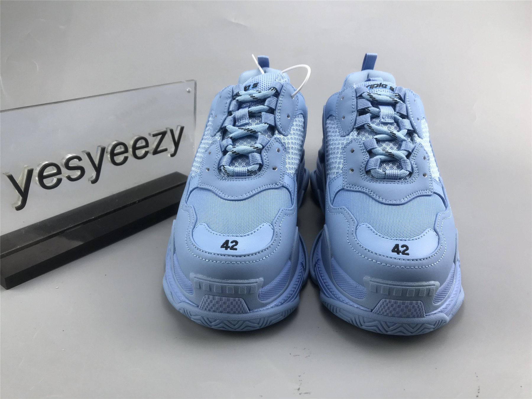 UA TRIPLE S SNEAKER LIGHT BLUE