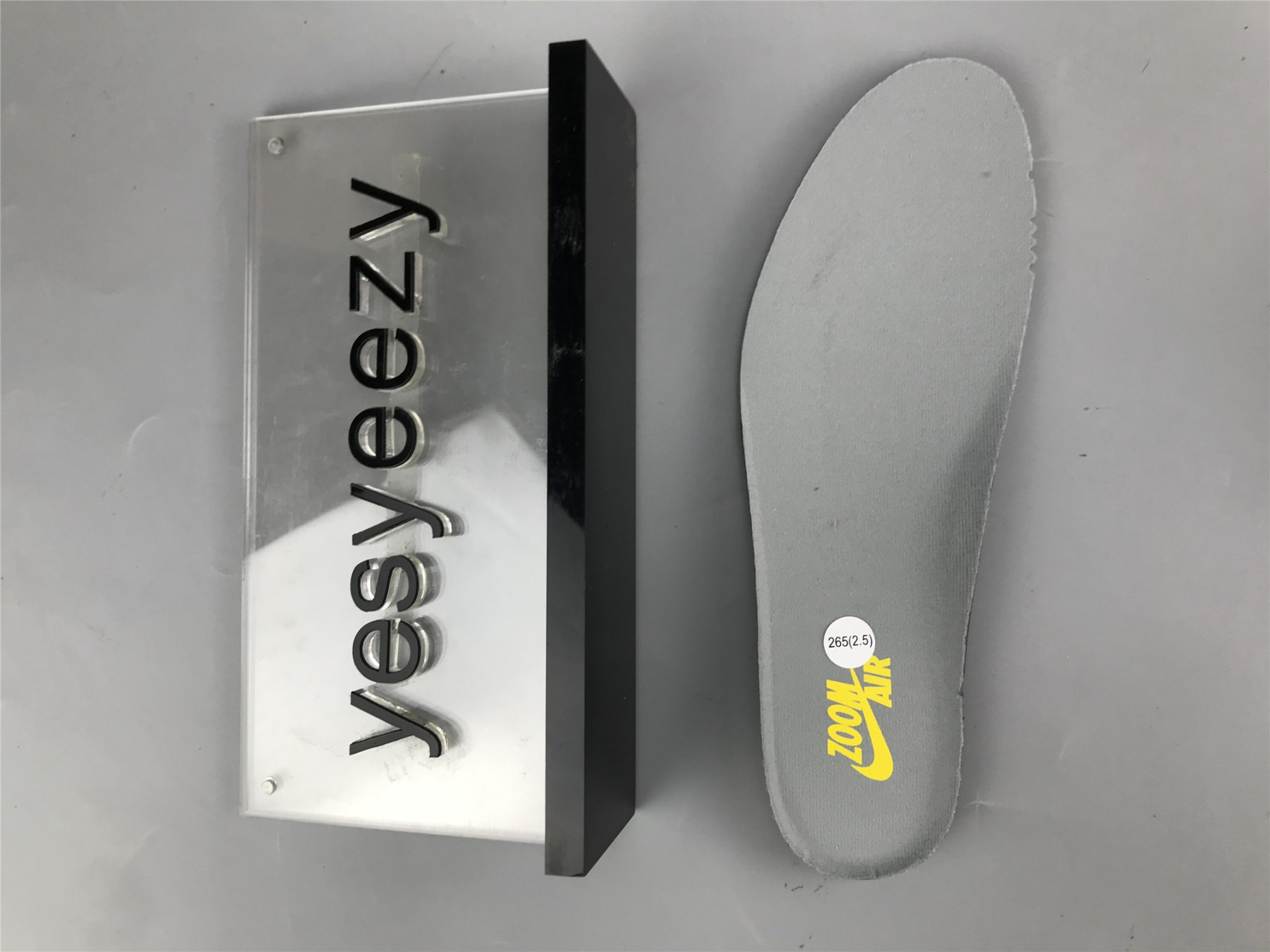 UA AIR JORDAN 1 HIGH SWITCH 