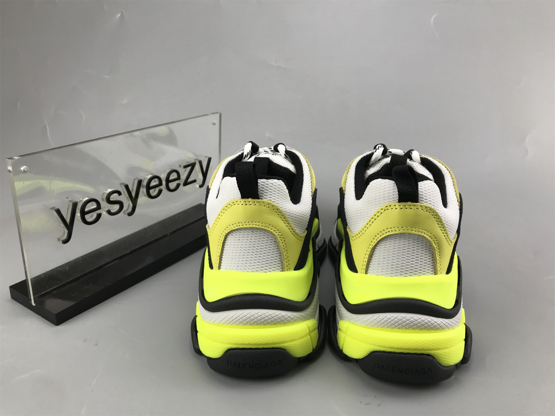 ua triple s clear sole white G003e yellow