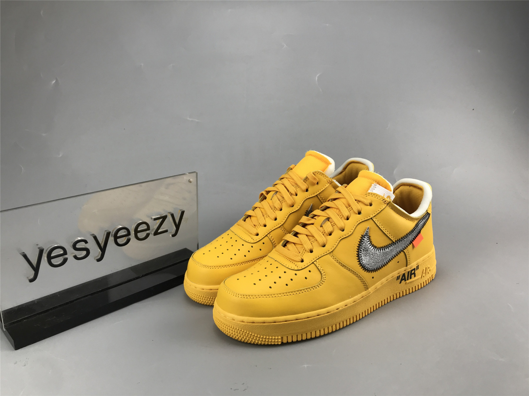 UA NIKE OFF-WHITE X AIR FORCE 1 LOW 