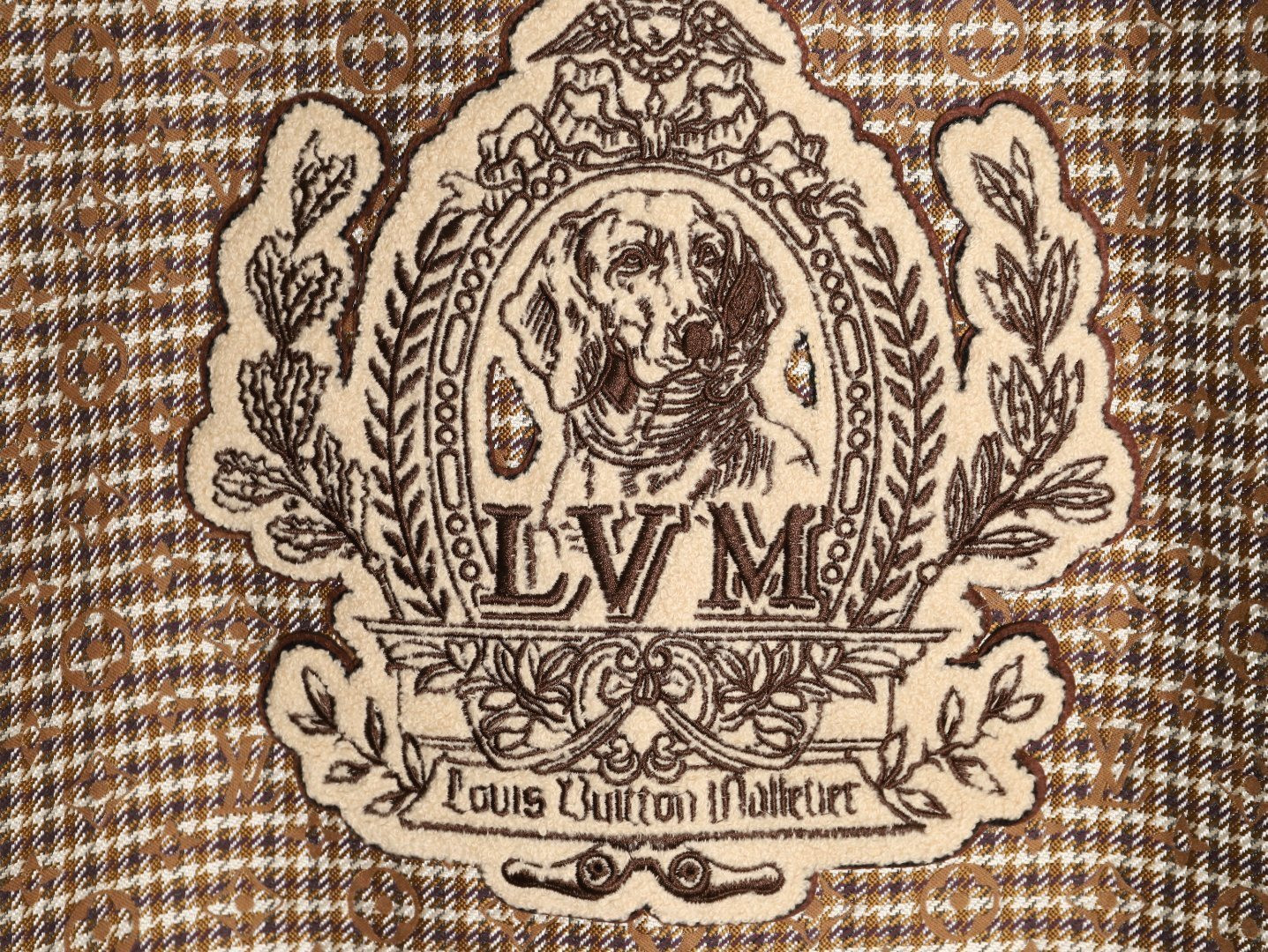 L0vis Vvtt0n LV Jacket