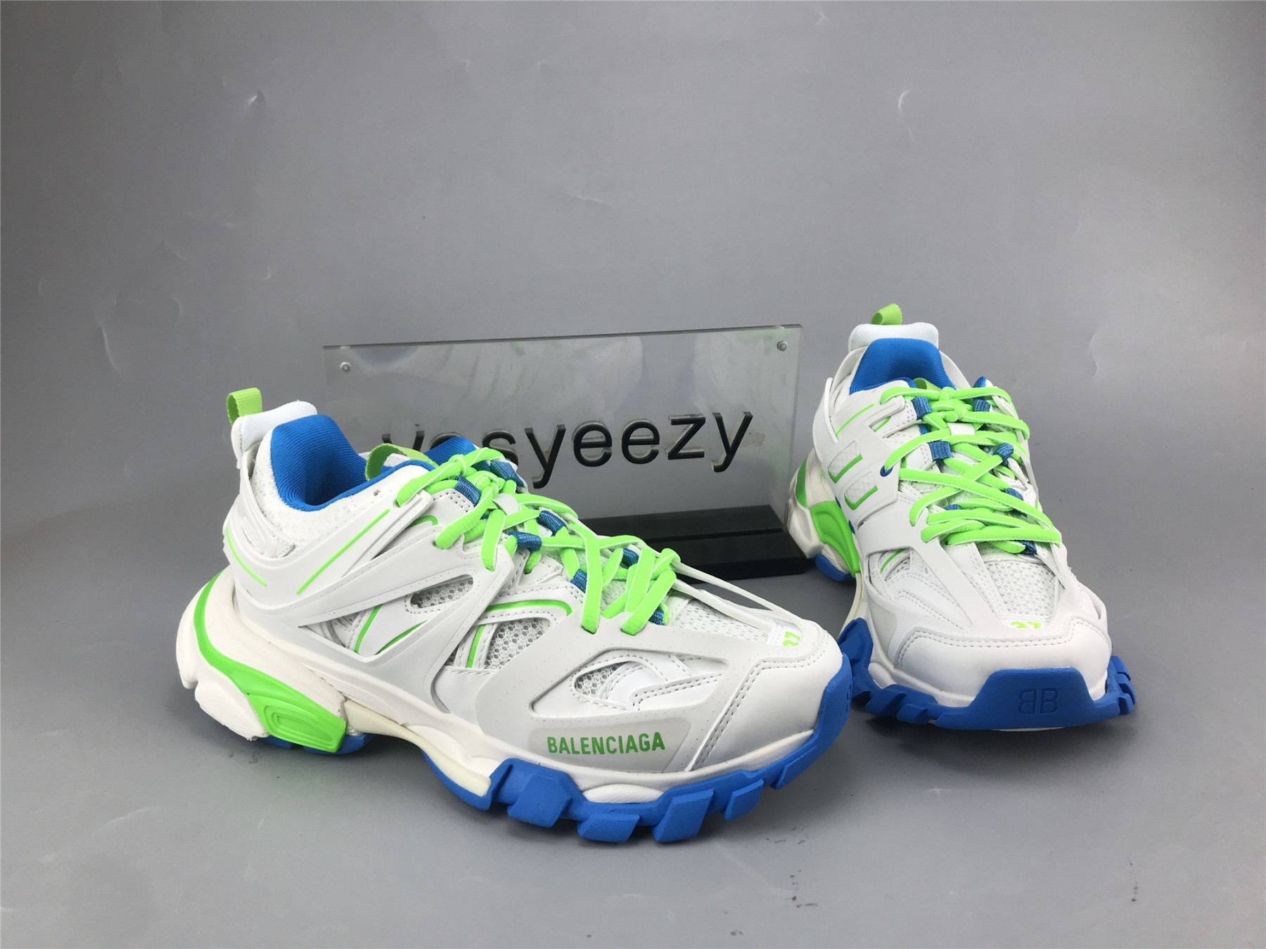 UA TRACK SNEAKER WHITE BLUE GREEN