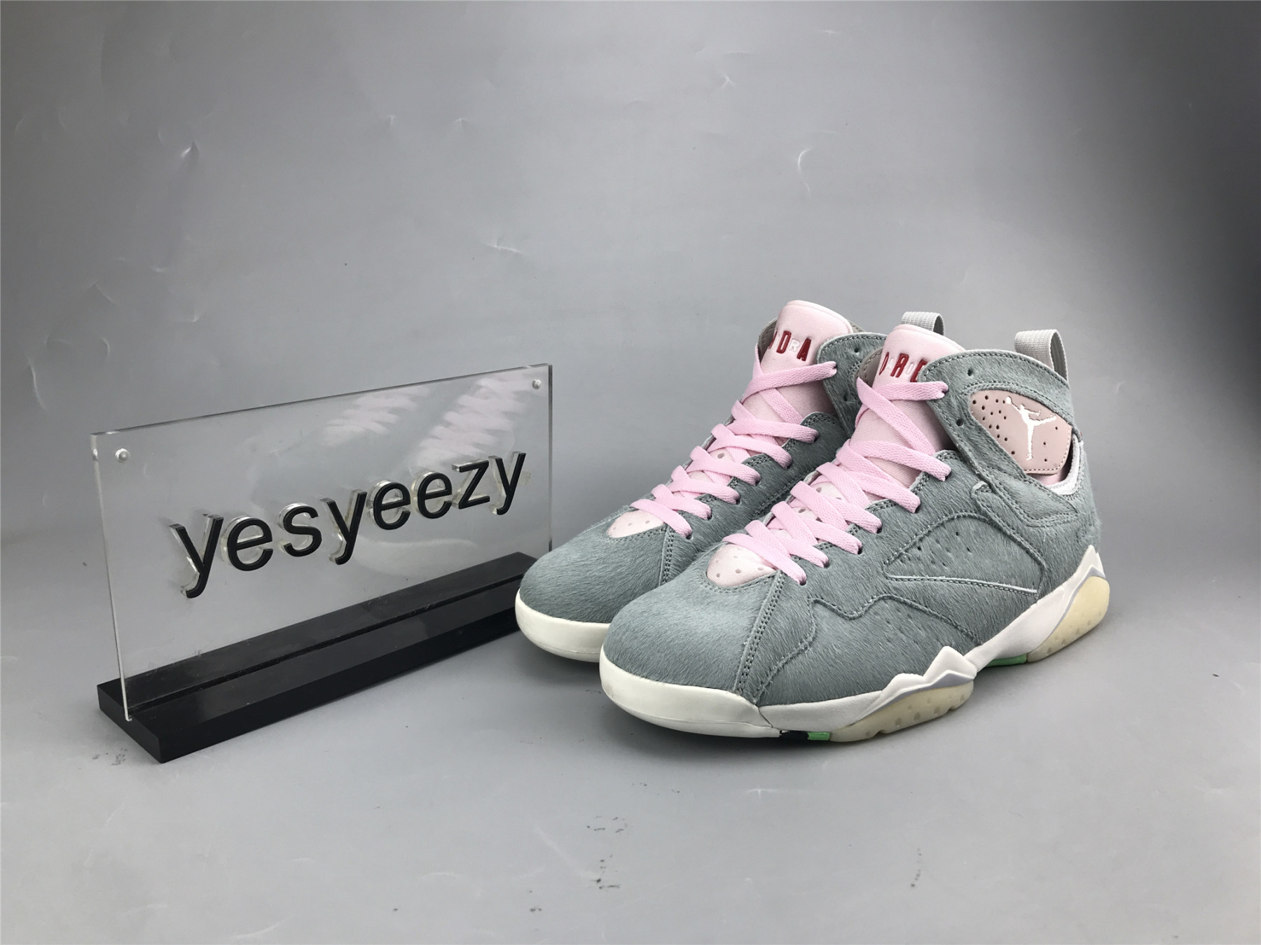 UA AIR JORDAN 7 RETRO SE 