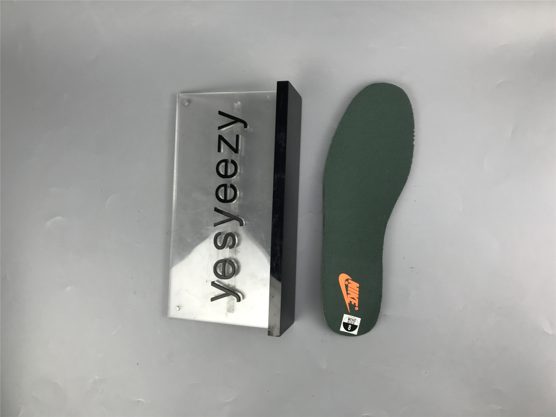 UA NIKE DUNK LOW SE MULTI-CAMO