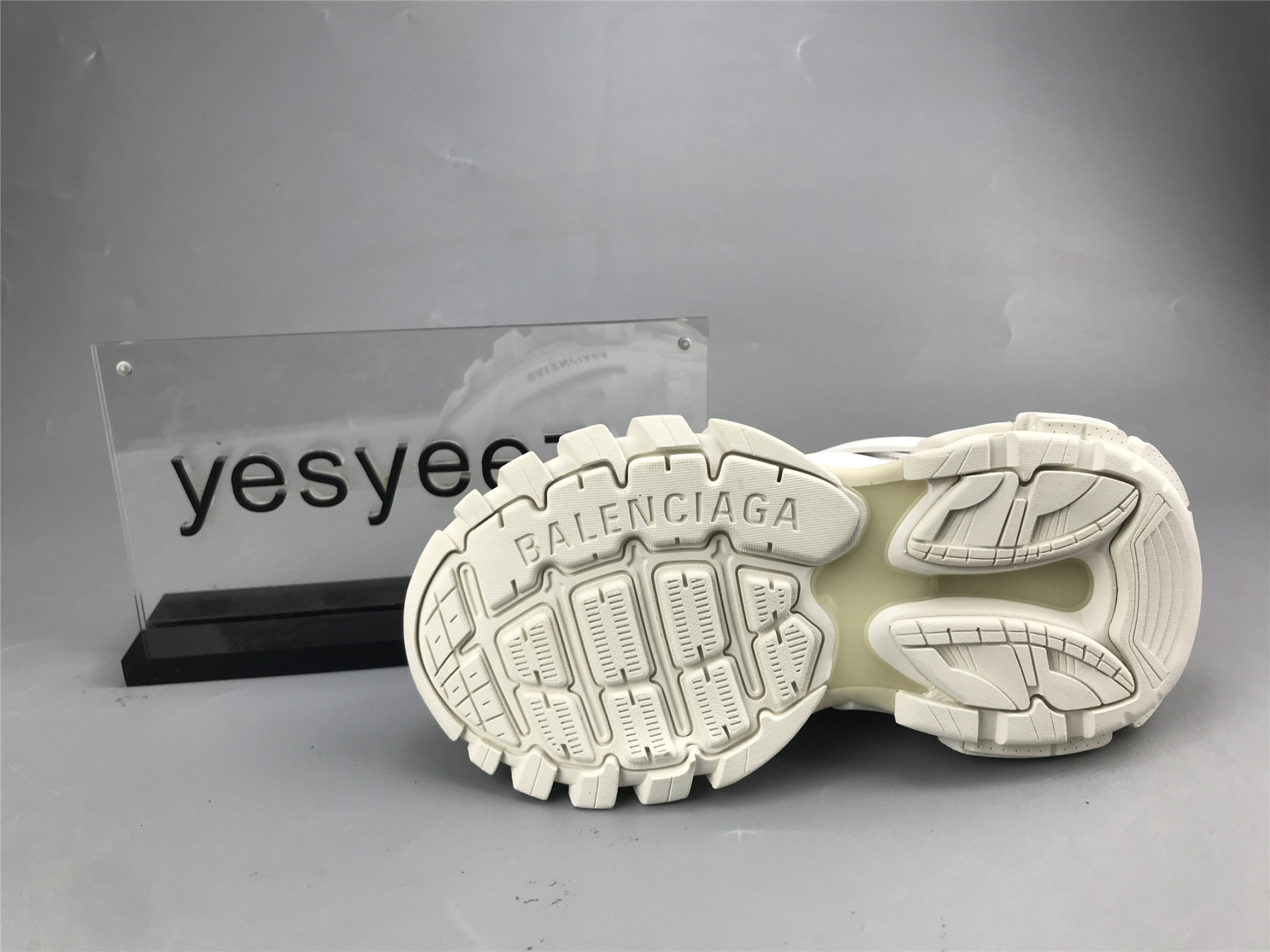 UA TRACK MULE WHITE